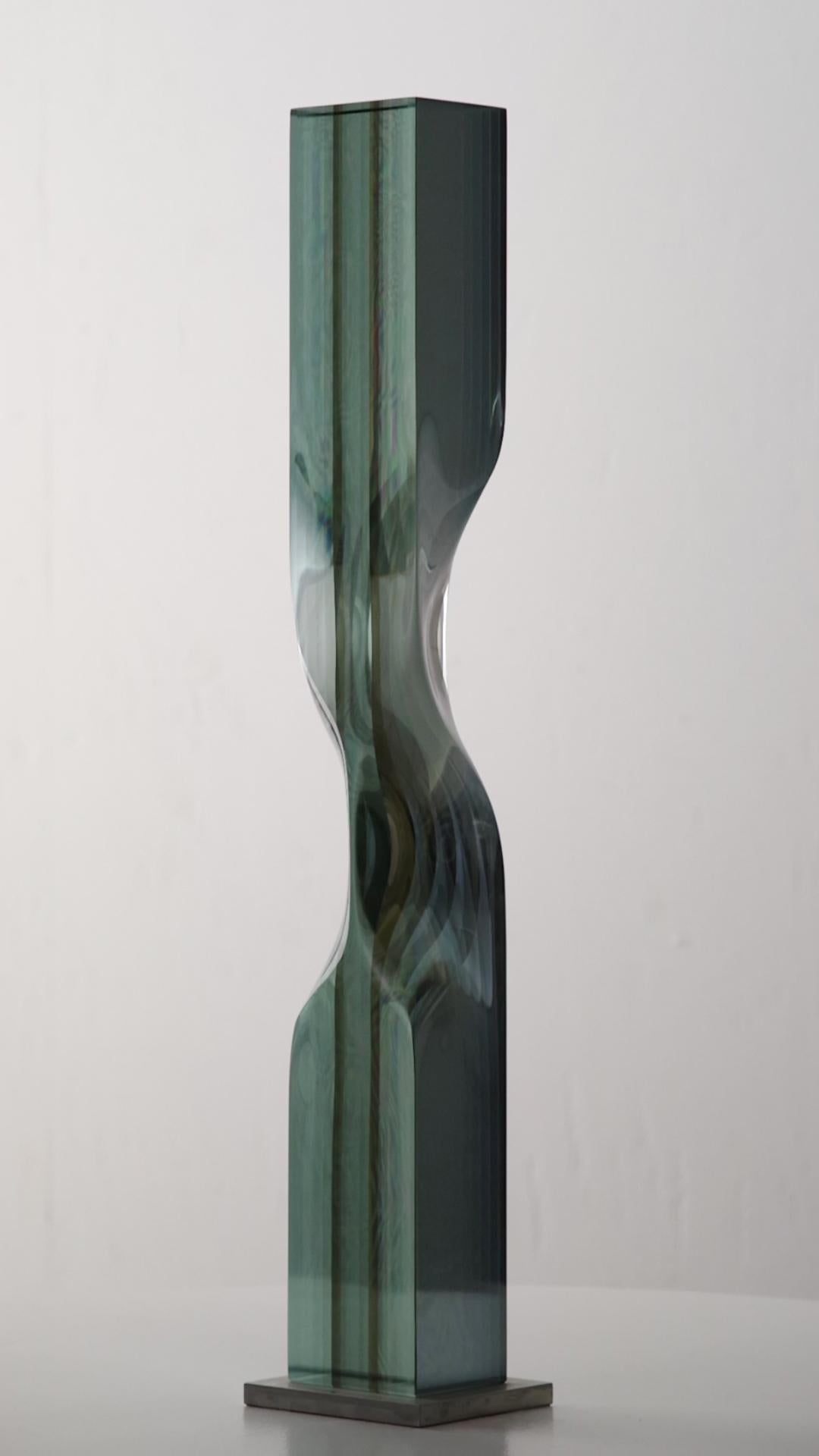 M.180702 by Toshio Iezumi - Glass, Vertical abstract sculpture For Sale 8