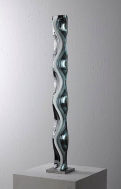 M.190402 by Toshio Iezumi - Contemporary Abstract Sculpture, Glass Art, Column