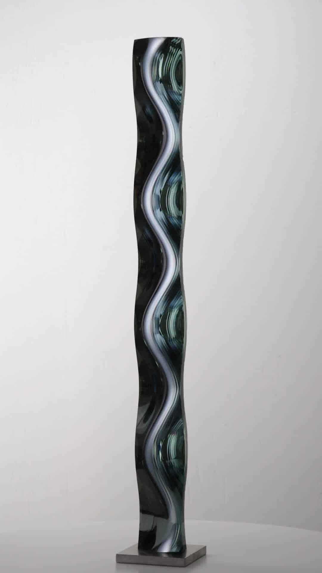 M.190402 de Toshio Iezumi - Escultura contemporánea de vidrio, verde, abstracta en venta 3