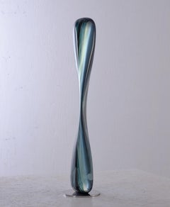 M.251001 by Toshio Iezumi - Contemporary glass sculpture, vertical, abstract