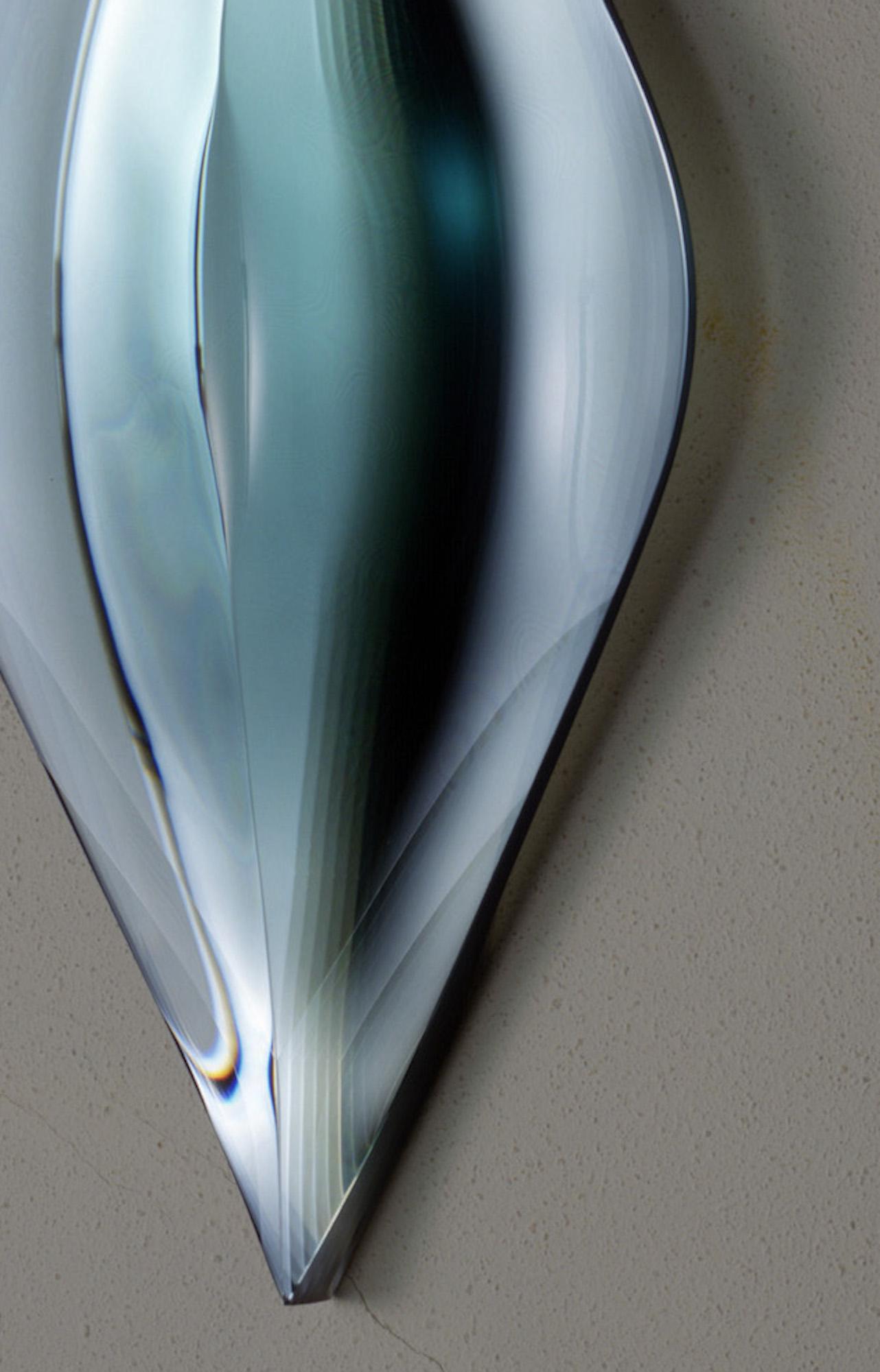 P.010502 de Toshio Iezumi - Sculpture contemporaine en verre, verte, abstraite en vente 1