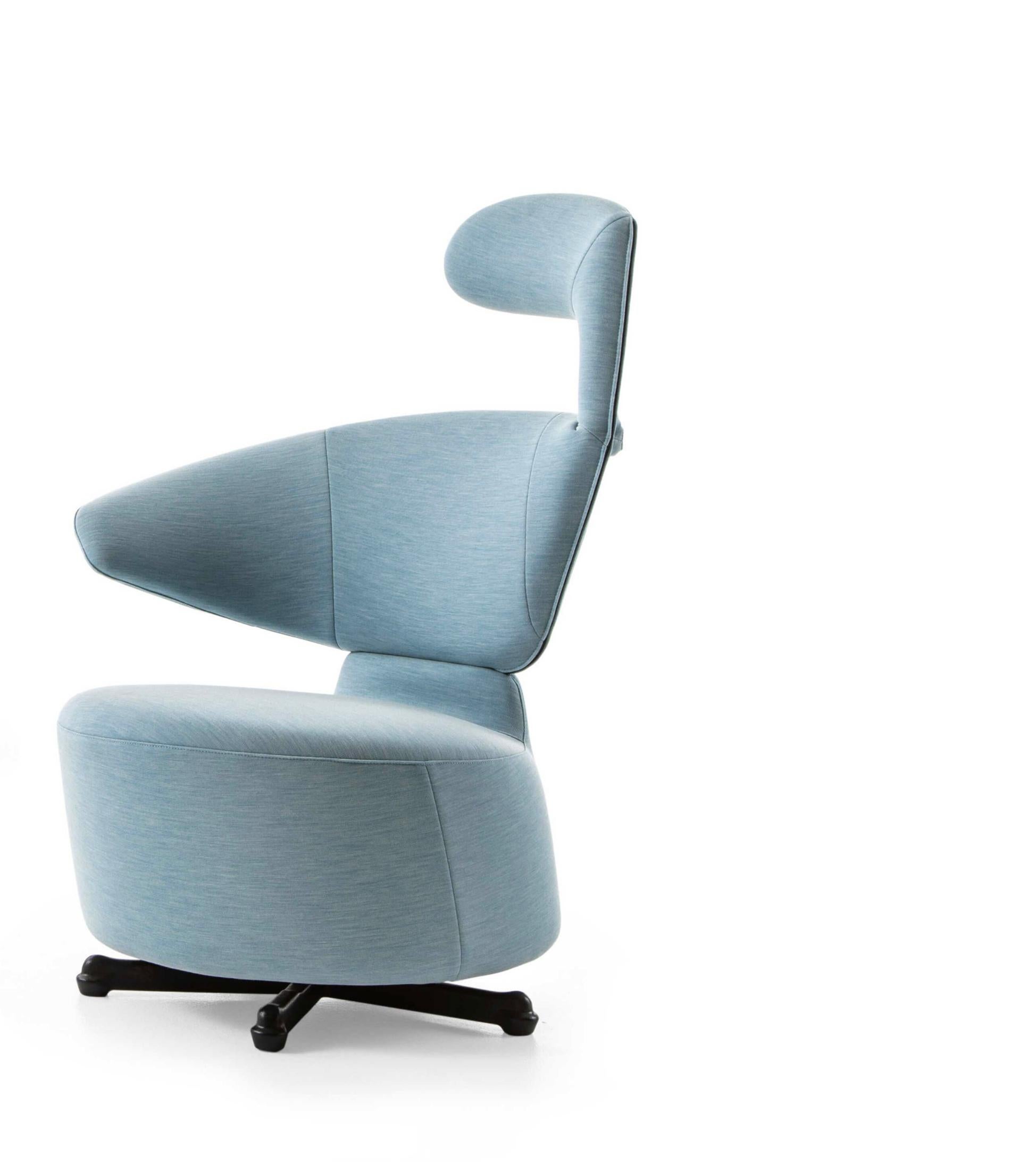 Toshiyuki Kita, Sillón Canta con Brazos y Reposacabezas para Cassina en Nuevo estado para la venta en Barcelona, Barcelona