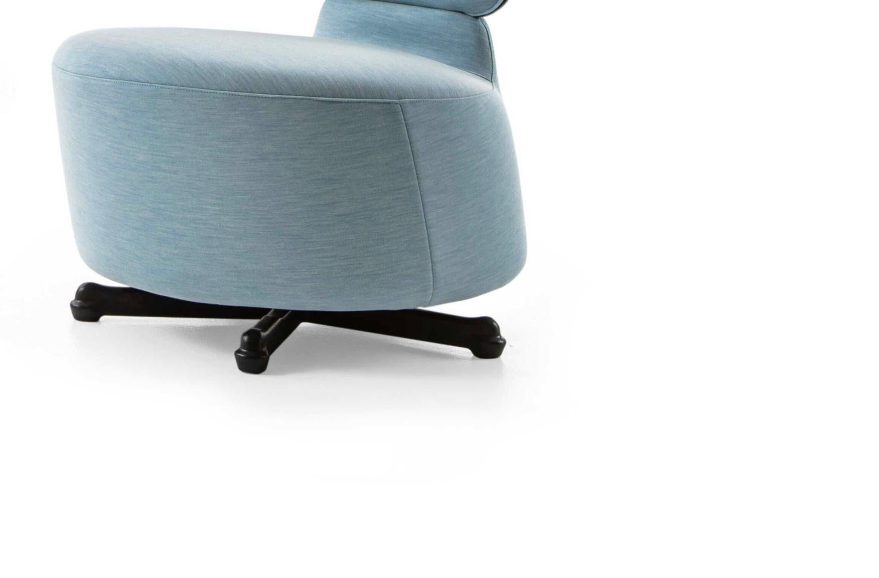Toshiyuki Kita, Sillón Canta con Brazos y Reposacabezas para Cassina Siglo XXI y contemporáneo en venta