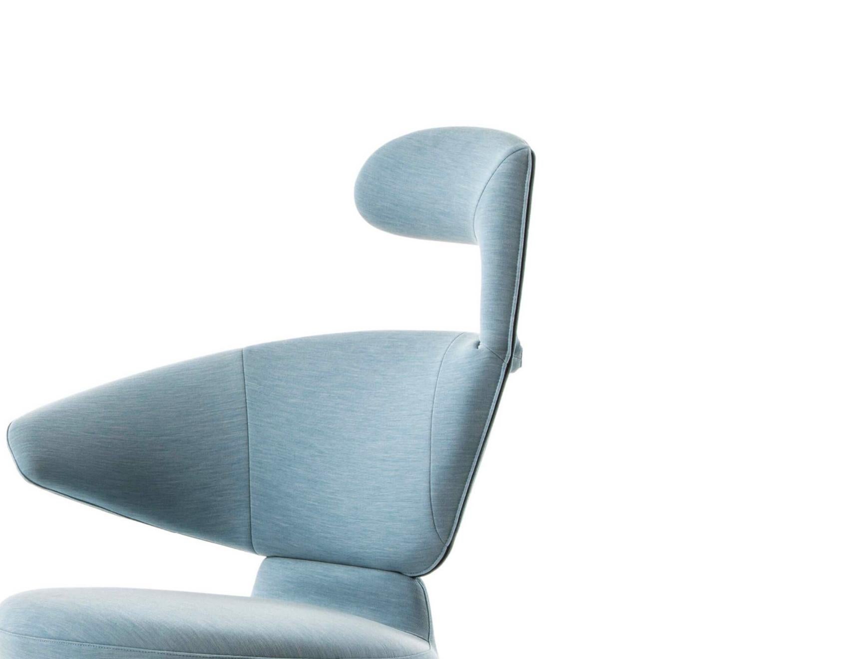Toshiyuki Kita, Sillón Canta con Brazos y Reposacabezas para Cassina Poliéster en venta