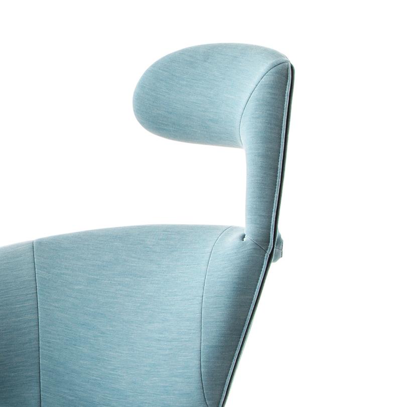 Italian Toshiyuki Kita 'Canta' Swivel Armchair by Cassina