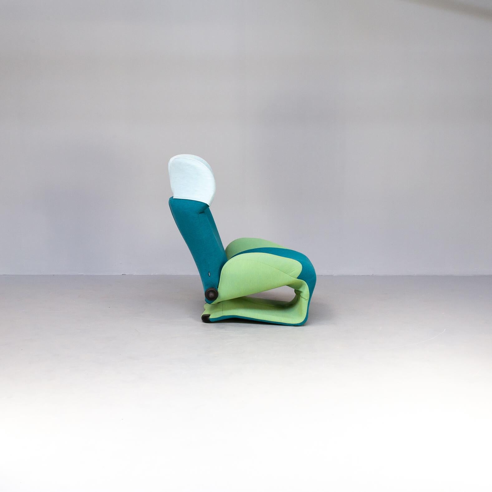 Toshiyuki Kita ‘wink’ Chair, Special Edition ‘gerrit’ for Cassina In Good Condition For Sale In Amstelveen, Noord