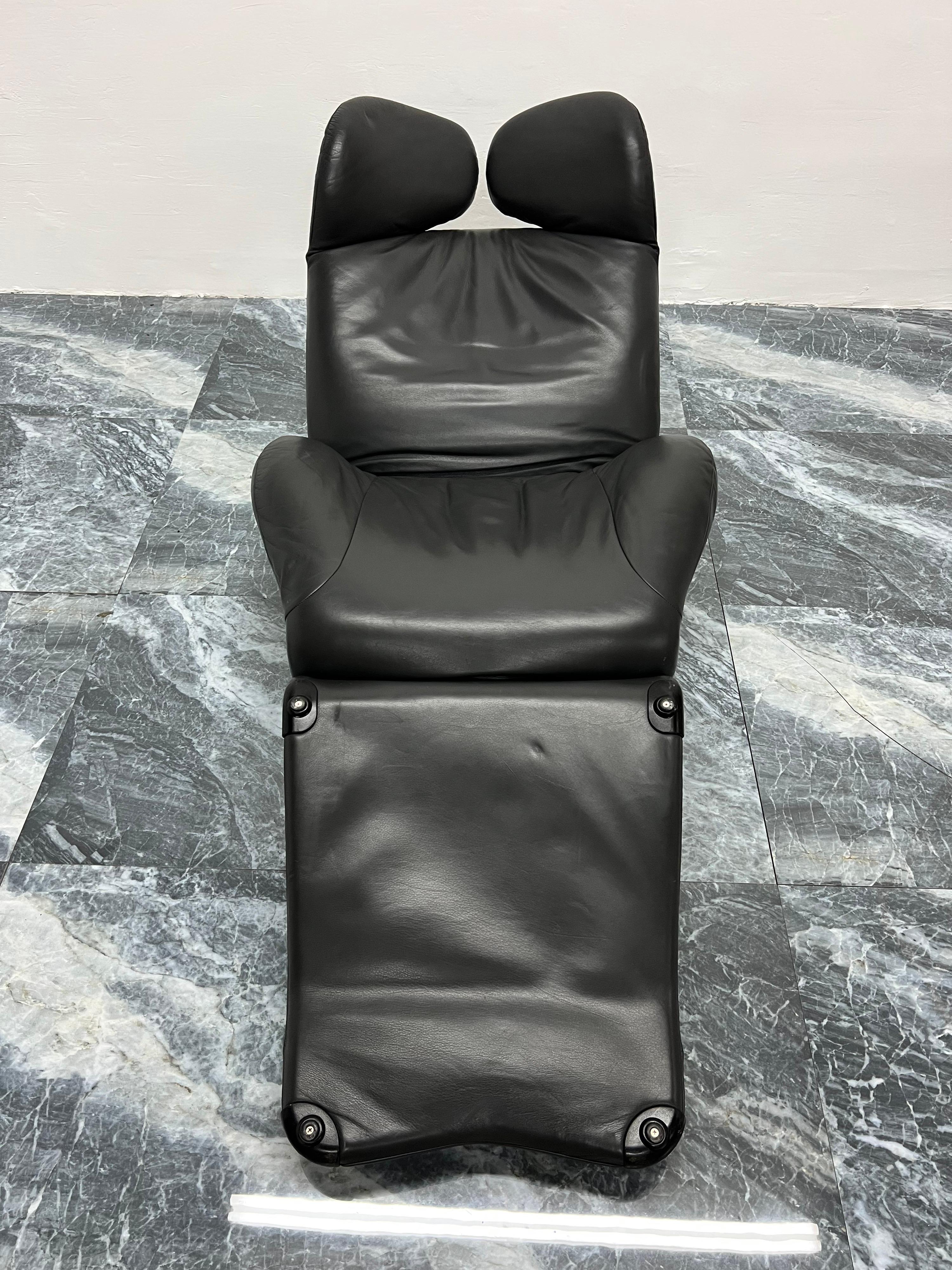 20th Century Toshiyuki Kita Wink Charcoal Gray Leather Lounge Chair for Cassina, 1980s For Sale