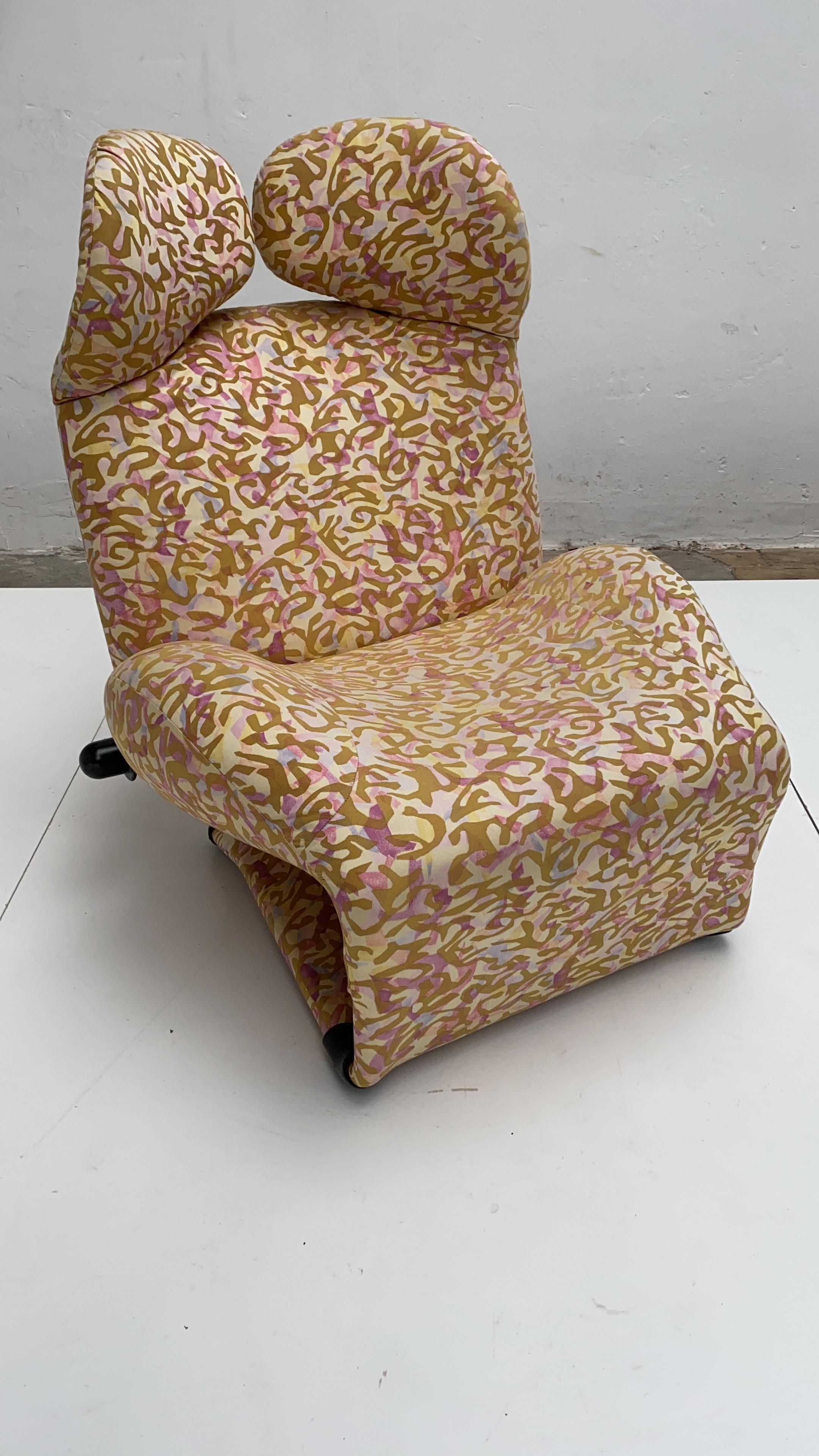 Toshiyuki Kita „Wink“ Mehrfunktionaler Liegesessel Cassina Italien 1980 im Angebot 8