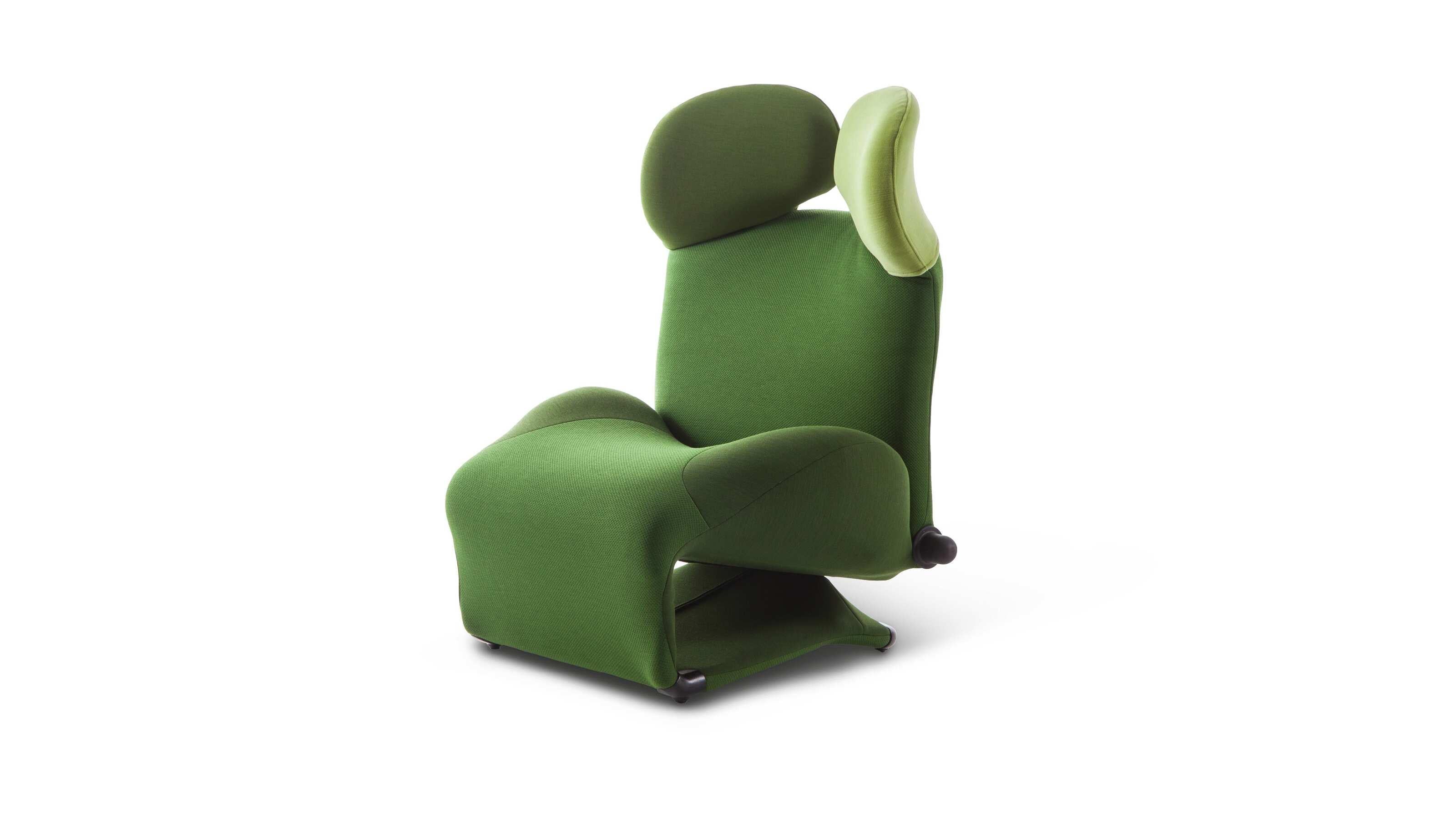 Toshiyuki Kıta  Wink Armchair For Cassina

Wink rises out of the complex interweaving of Western ways and Asian influences, a versatile, eclectic design armchair that, by folding its base, becomes a chaise longue.

By virtue of its contoured