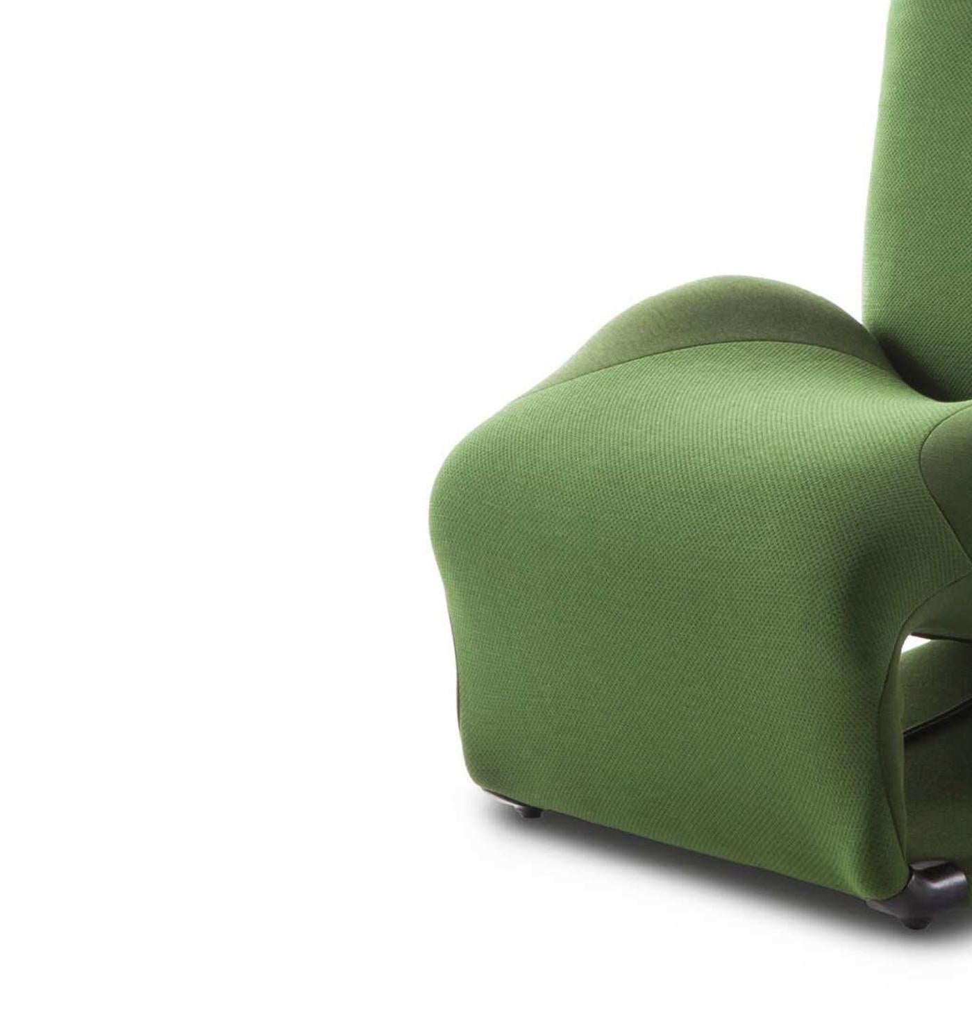 Toshiyuki Kıta Wink Armchair For Cassina In New Condition For Sale In Barcelona, Barcelona