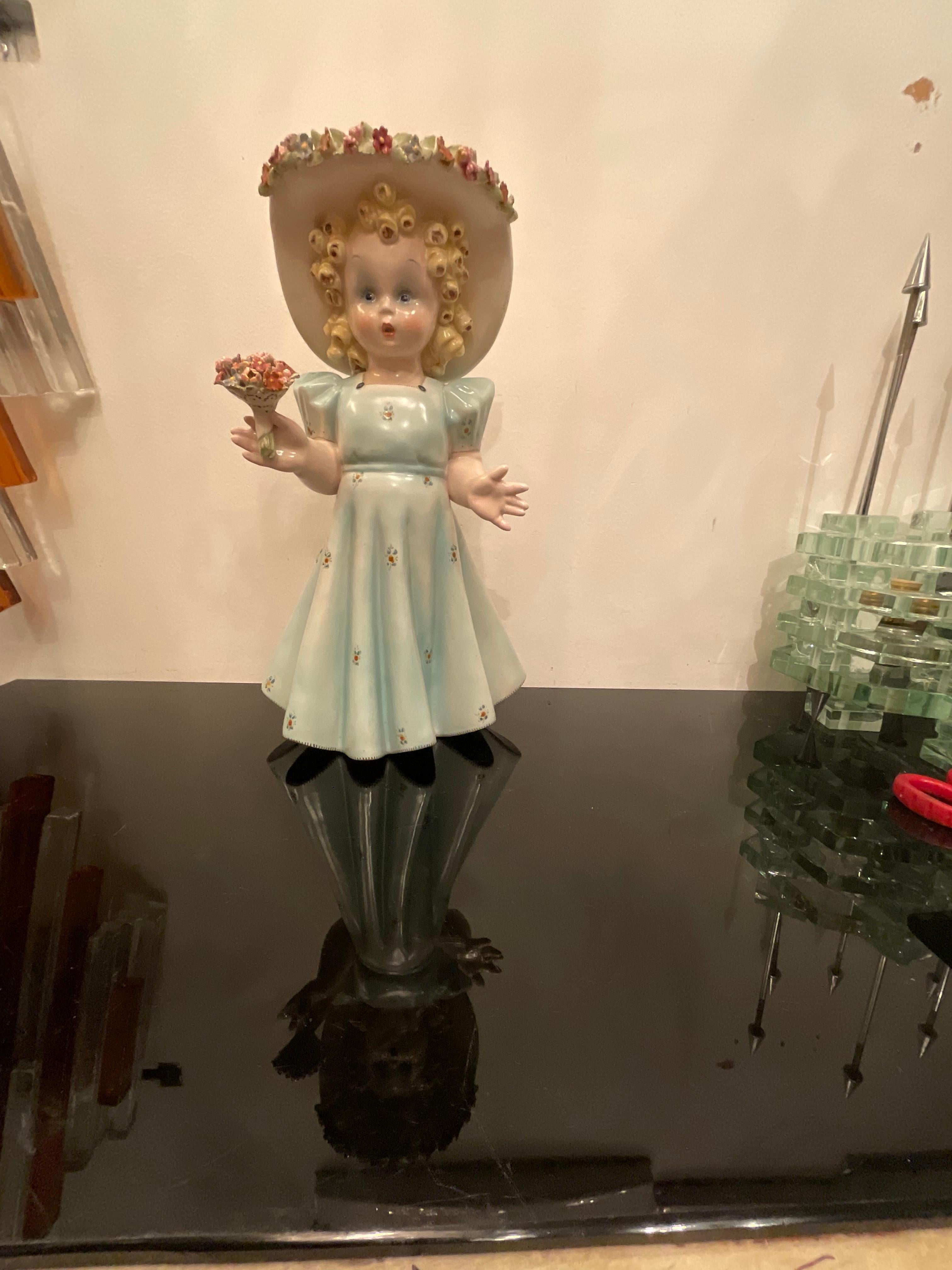 Ceramic TOSIN LA FRECCIA - Polychrome ceramic baby girl - Veneto 1940 - Made in Italy For Sale