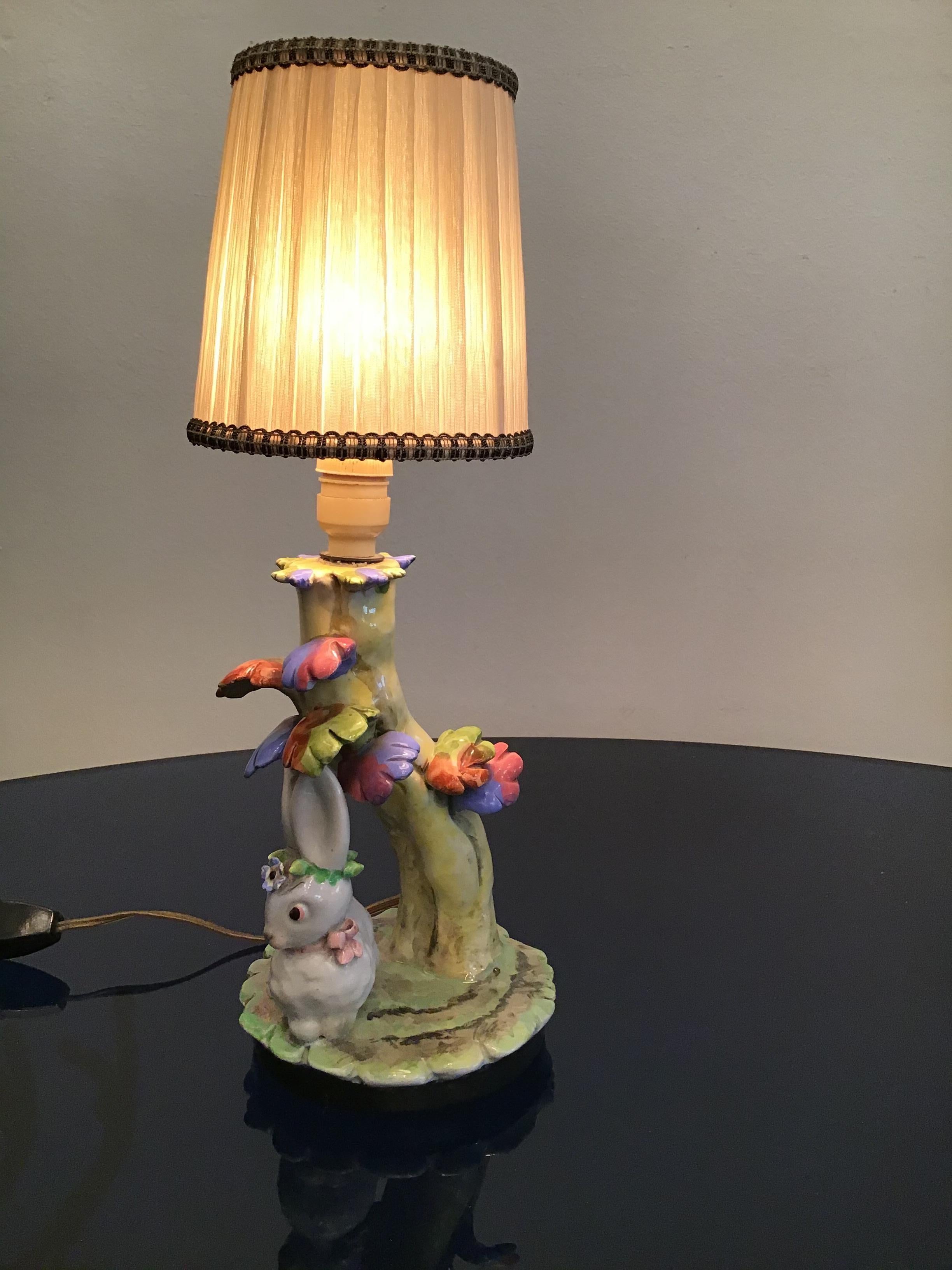 Italiano Lampada da tavolo Tosin Paralume in tessuto di ceramica 1930, Italia in vendita