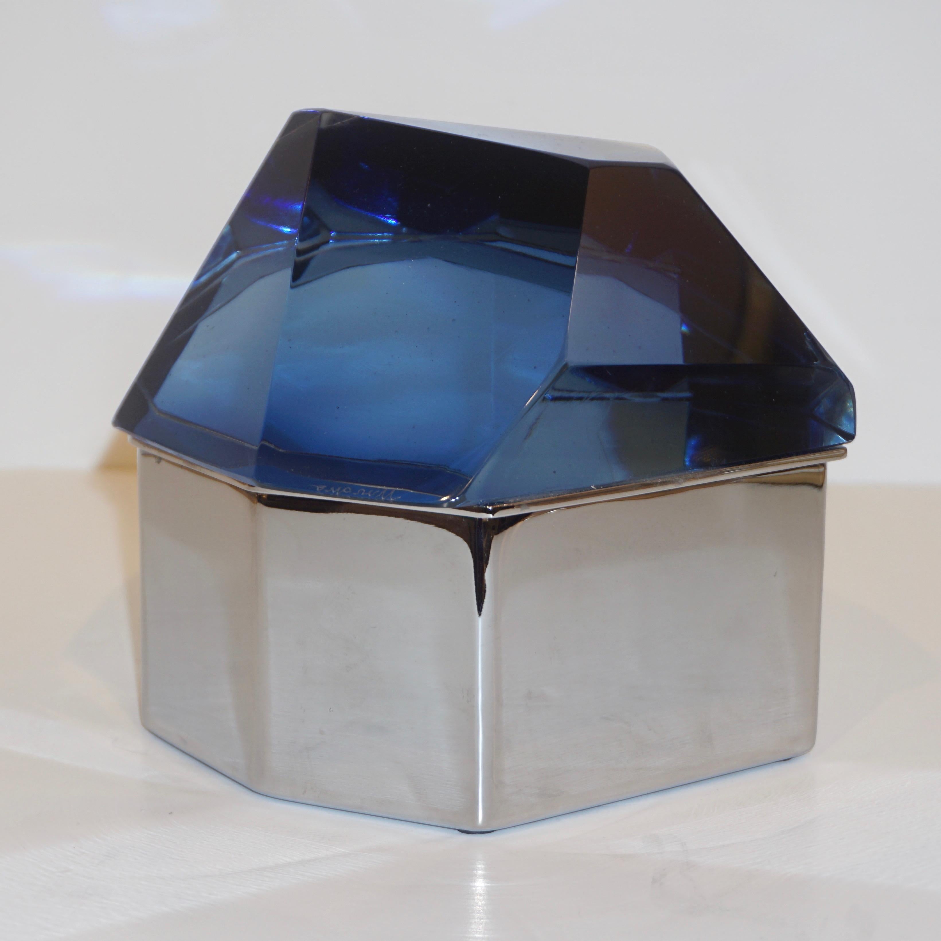 Toso Italian Modern Diamond-Shaped Murano Glass Blue and Nickel Jewel-Like Box In New Condition In New York, NY