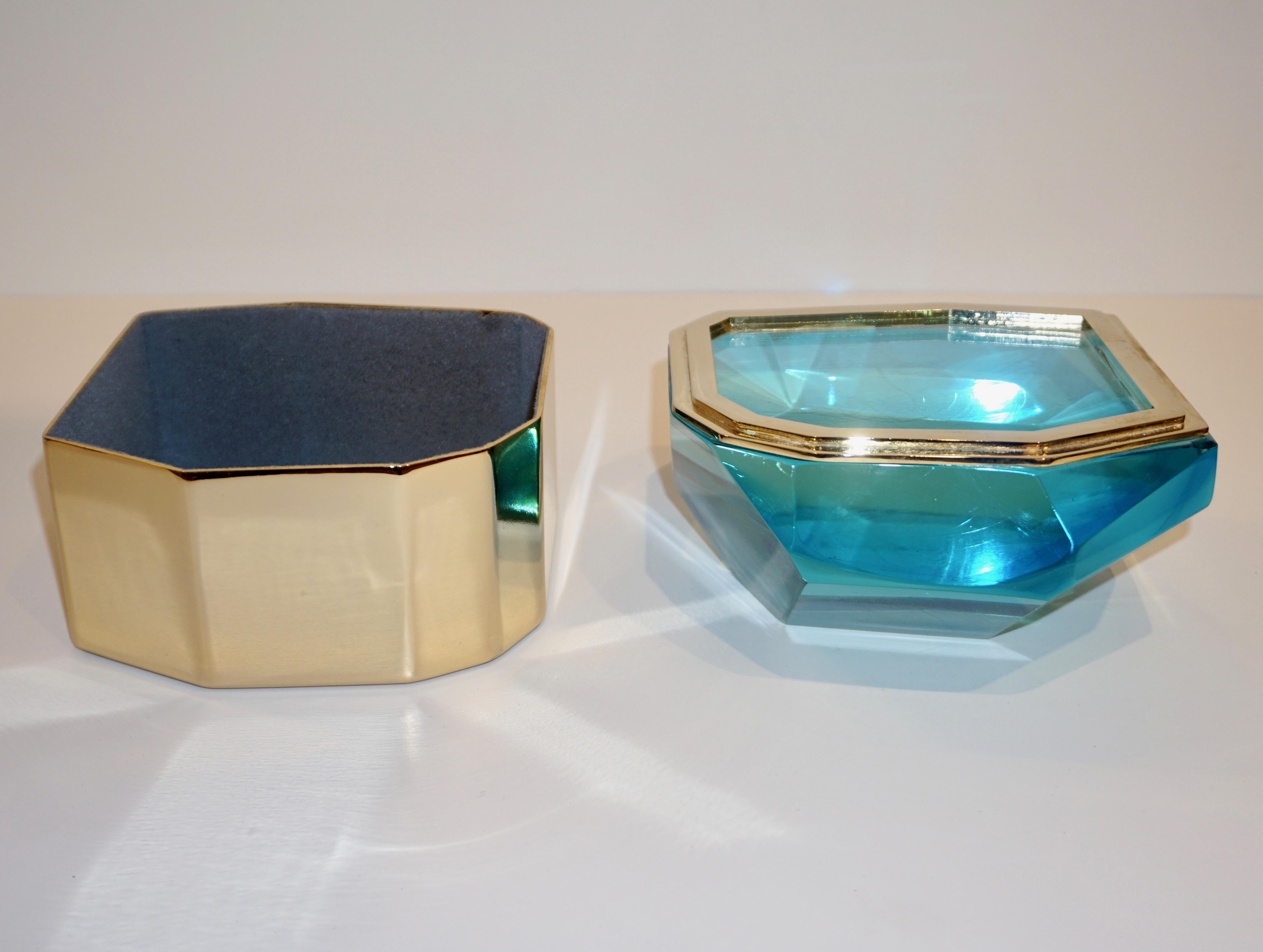 Contemporary Toso Italian Modern Diamond-Shaped Turquoise Murano Glass & Brass Jewel-Like Box