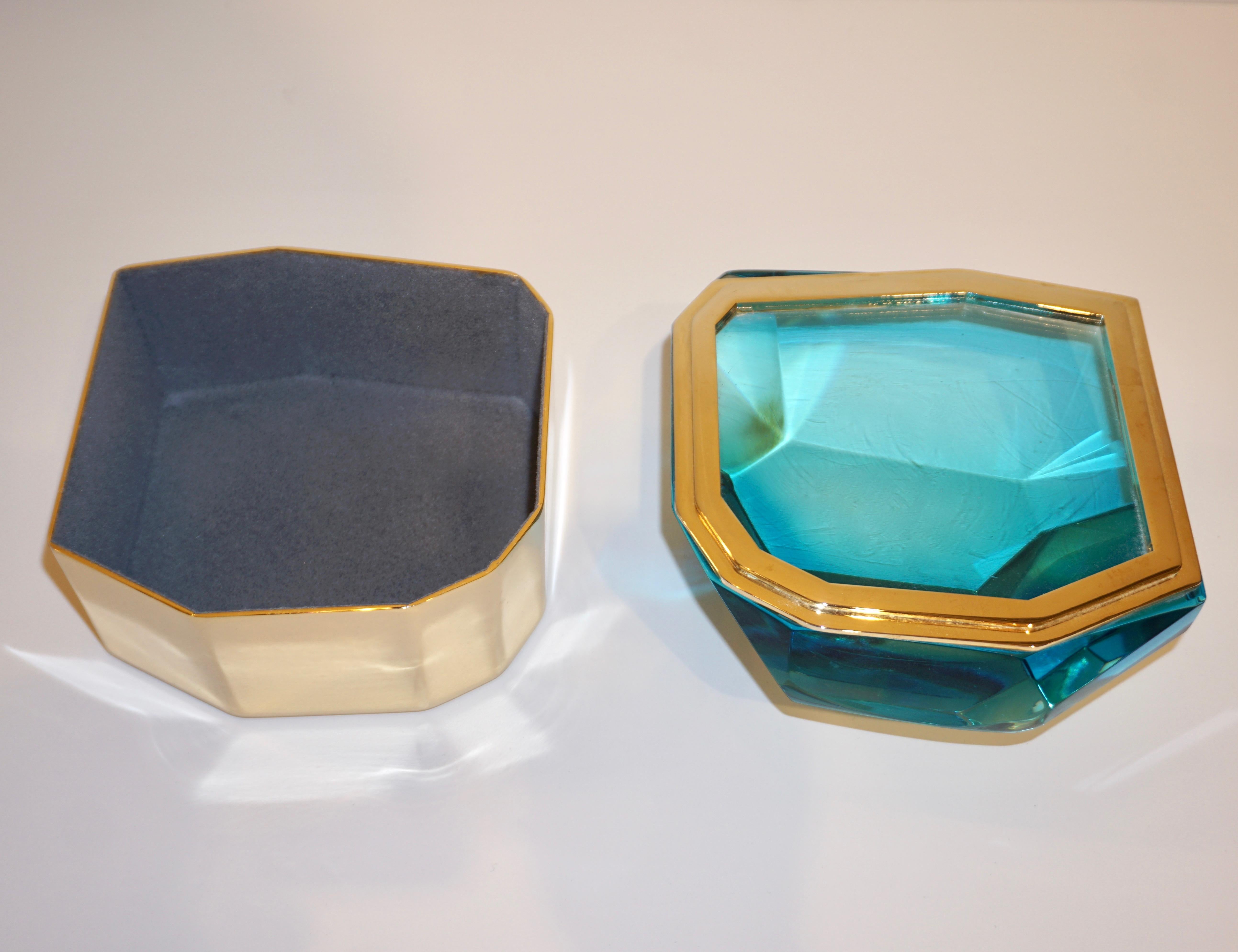 Toso Italian Modern Diamond-Shaped Turquoise Murano Glass & Brass Jewel-Like Box 3