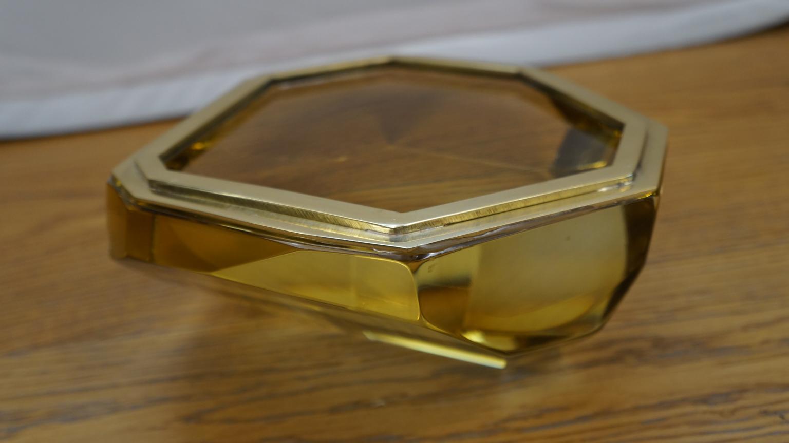 Boîte à bijoux Toso en verre de Murano ambré mi-siècle moderne Molato, 1982 en vente 8