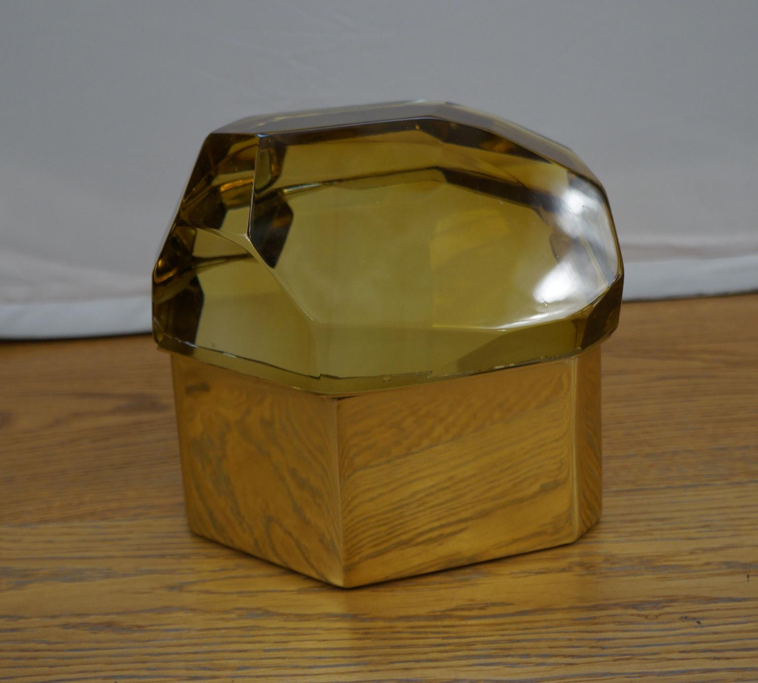 Boîte à bijoux Toso en verre de Murano ambré mi-siècle moderne Molato, 1982 en vente 9
