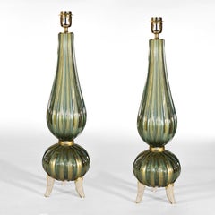 Toso paire de lampes de bureau en verre de Murano vert et or modernes du milieu du siècle signées, 1980