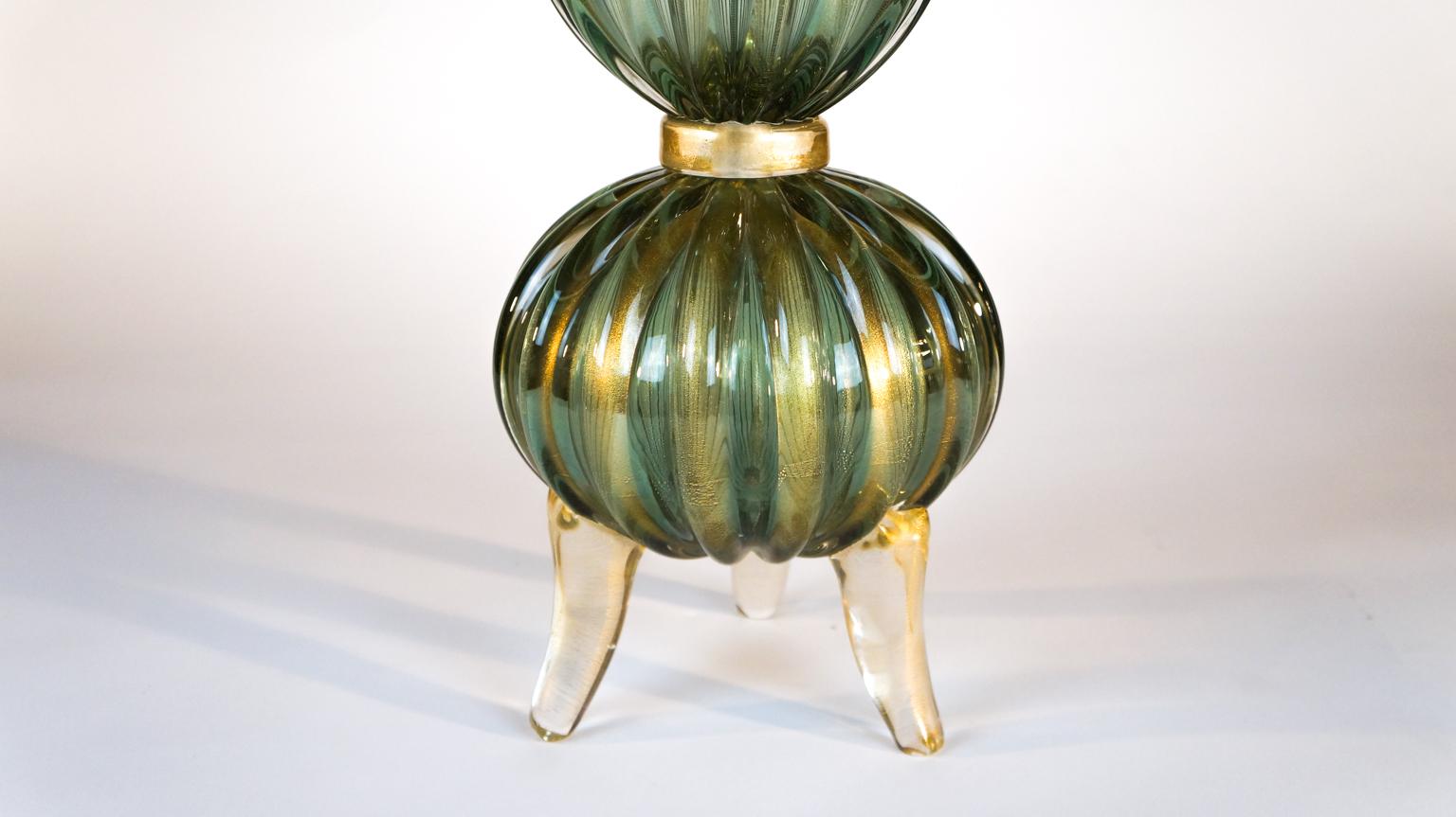 Toso Mid-Century Modern Green Gold Pair of Murano Glass Table Lamps Signed, 1980 For Sale 1