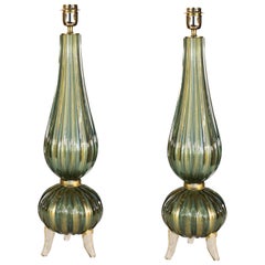 Pareja de lámparas de sobremesa de cristal de Murano Toso, modernas de mediados de siglo, oro verde, firmadas, 1980
