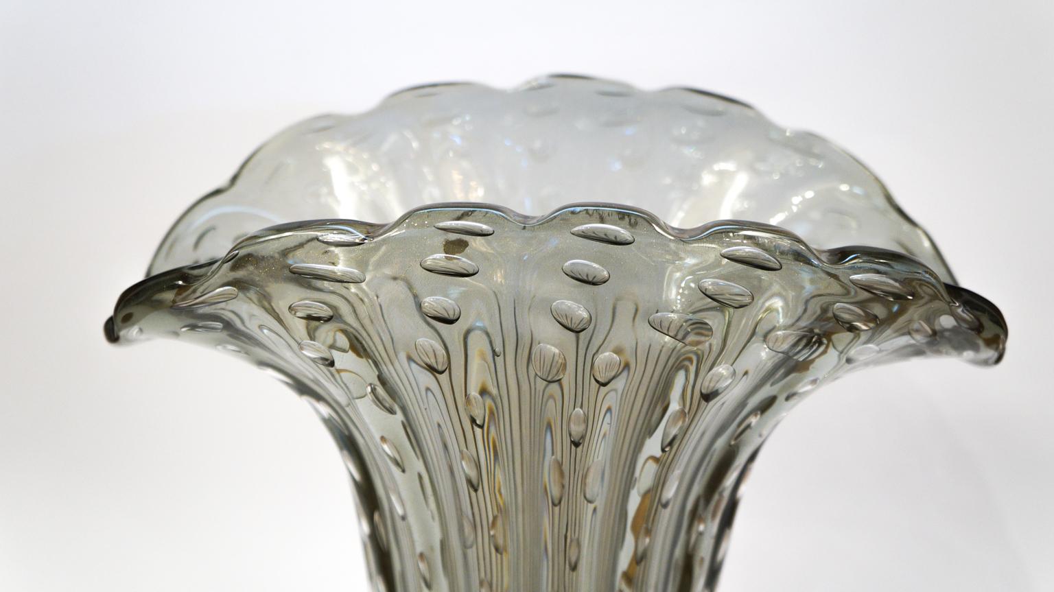 Toso Mid-Century Modern Grau Gold Zwei Vasen aus Murano-Glas Signiert Jars, 1987 im Angebot 4