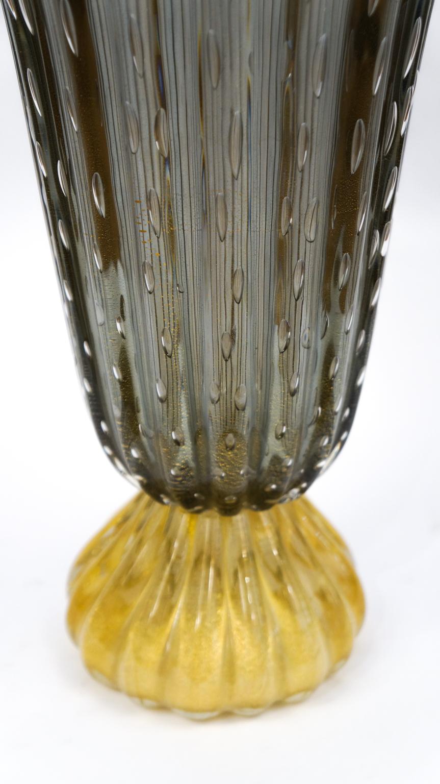 Toso Mid-Century Modern Grau Gold Zwei Vasen aus Murano-Glas Signiert Jars, 1987 im Angebot 13