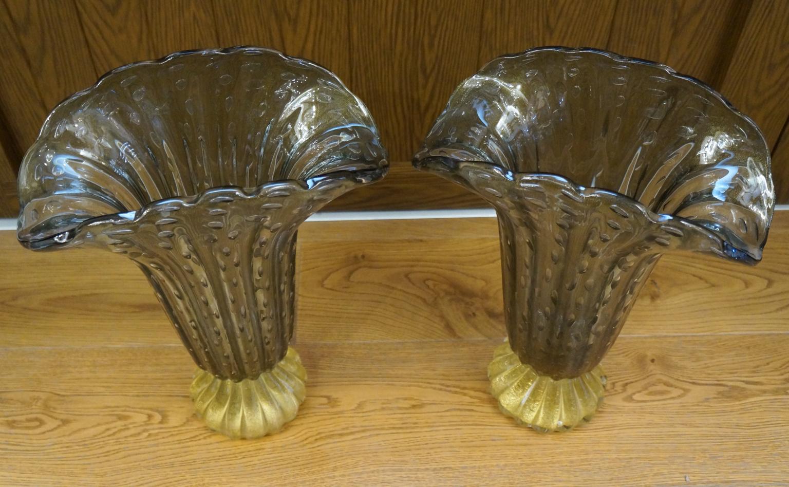 Toso Mid-Century Modern Grau Gold Zwei Vasen aus Murano-Glas Signiert Jars, 1987 (Moderne der Mitte des Jahrhunderts) im Angebot