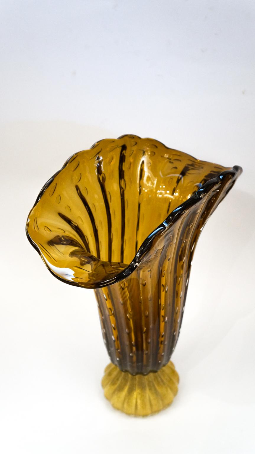 Toso Mid-Century Modern Tobacco Gold Pair of Murano Glass Vases Signed, 1987 For Sale 9