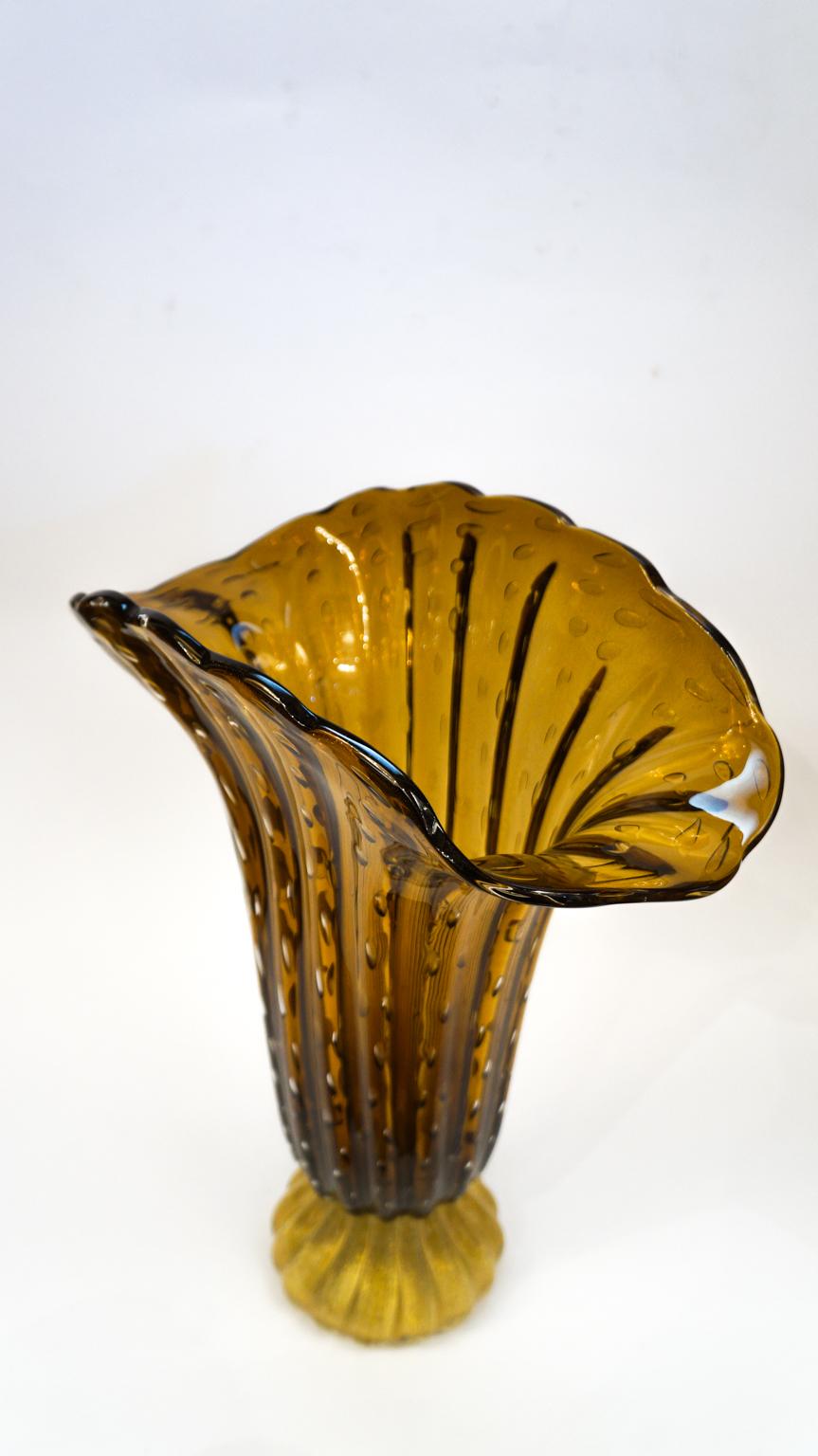 Toso Mid-Century Modern Tobacco Gold Coppia di vasi in vetro di Murano firmati, 1987 in vendita 10