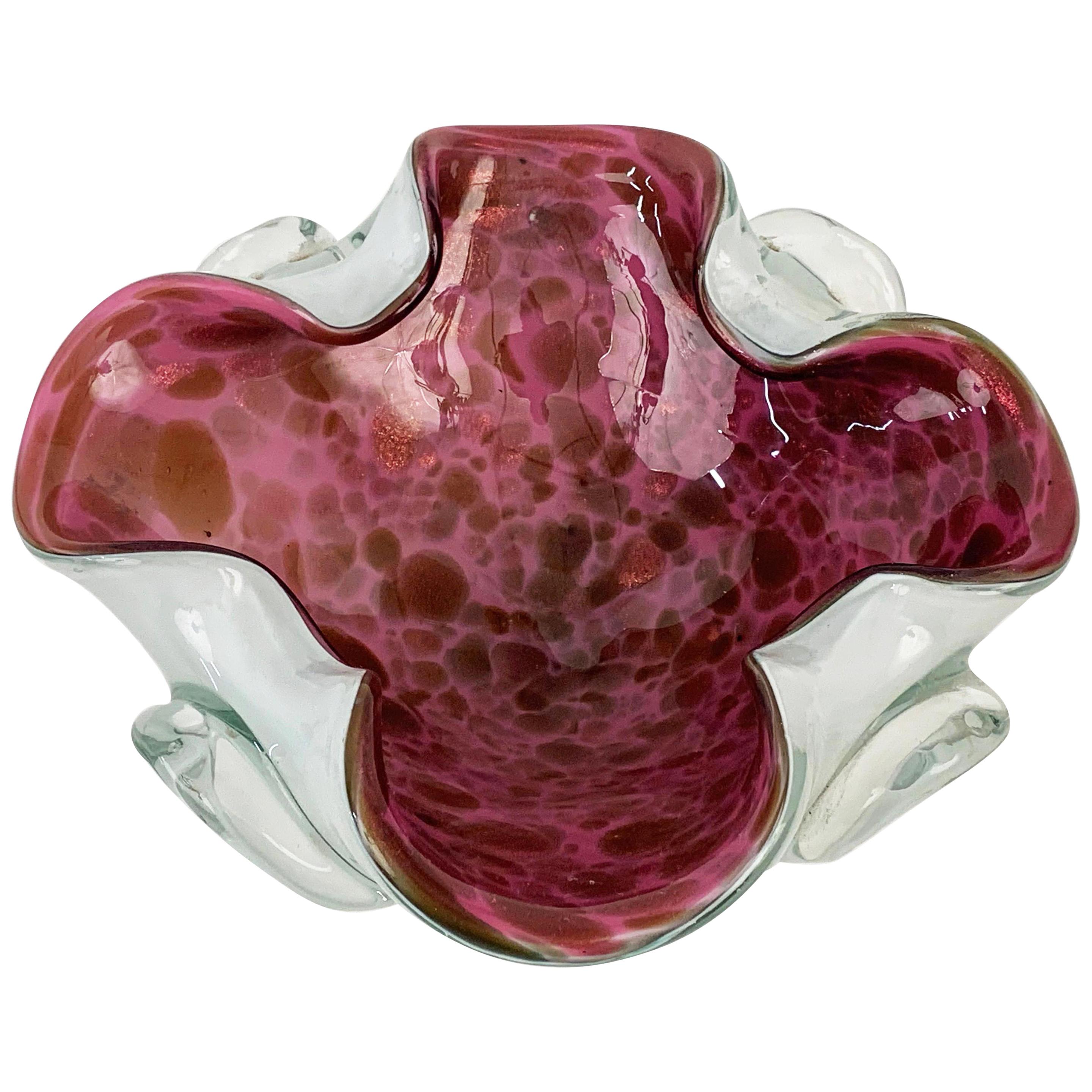 Toso Midcentury Pink Murano Glass with White Copper Flecks Italian Bowl, 1960s
