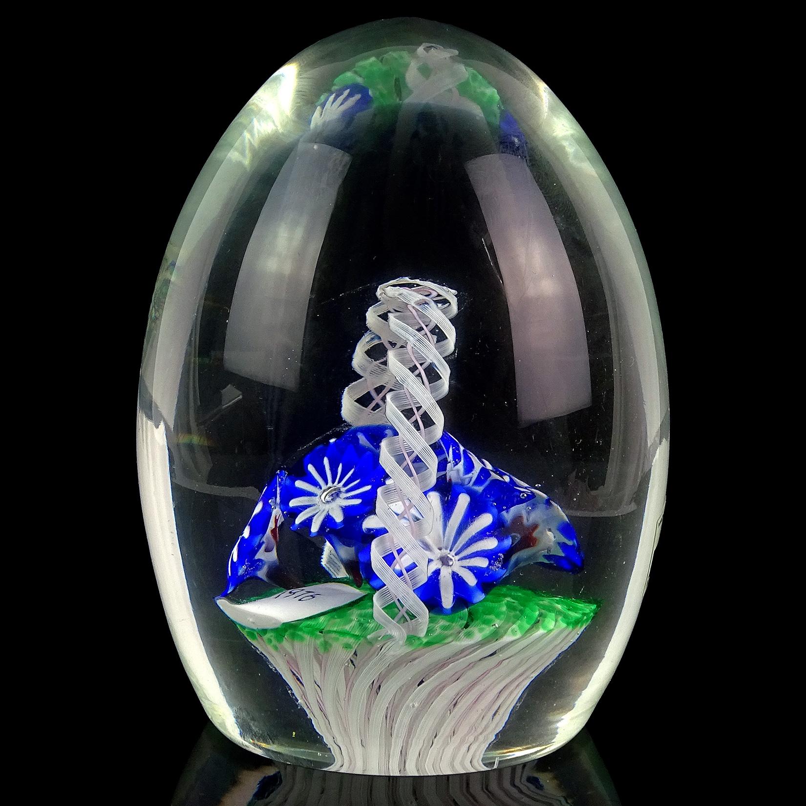 Mid-Century Modern Toso Murano 1976 Blue Millefiori Flower Italian Art Glass Basket Paperweight For Sale