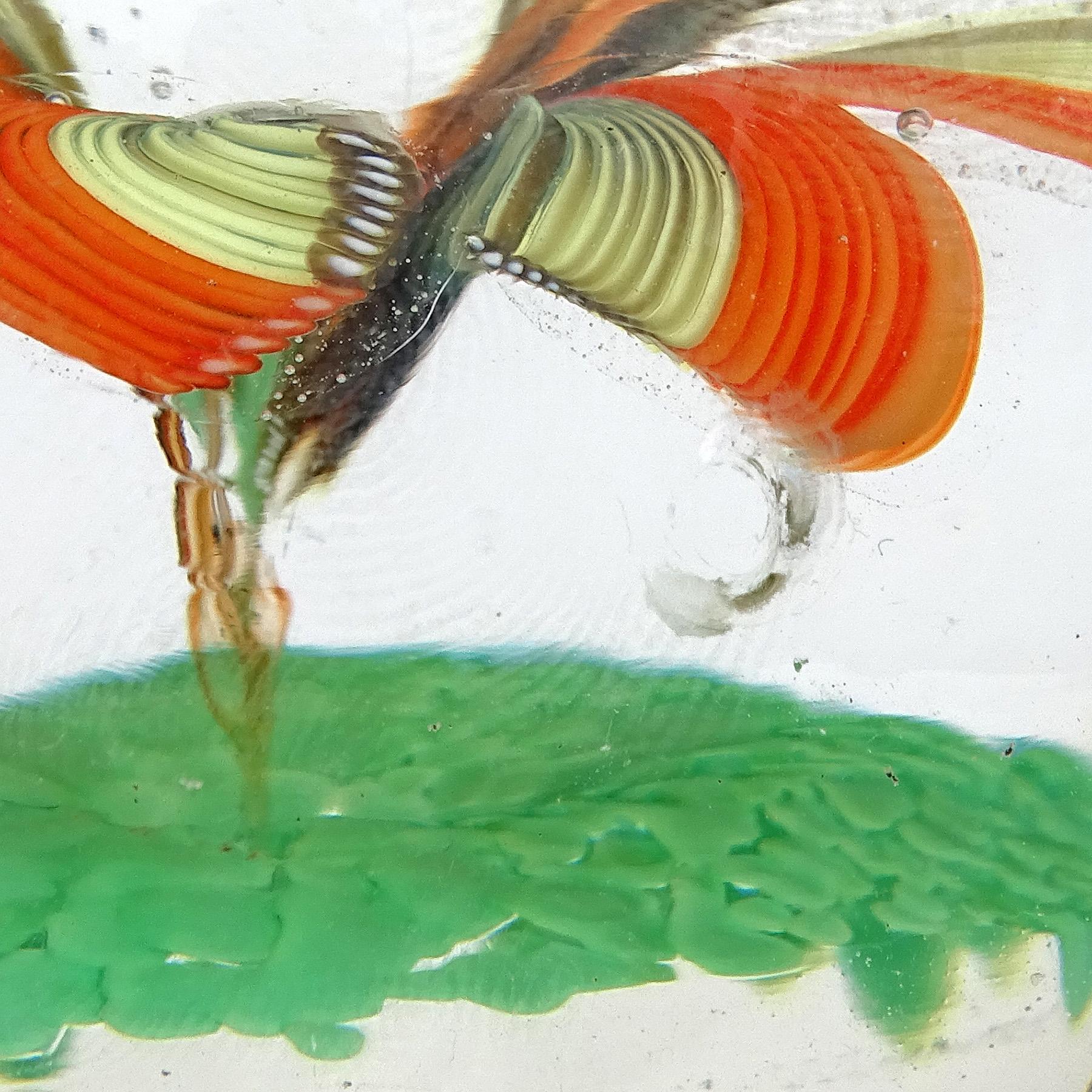 Presse-papiers italiens Toso Murano vert orange Millefiori Flower en vente 3