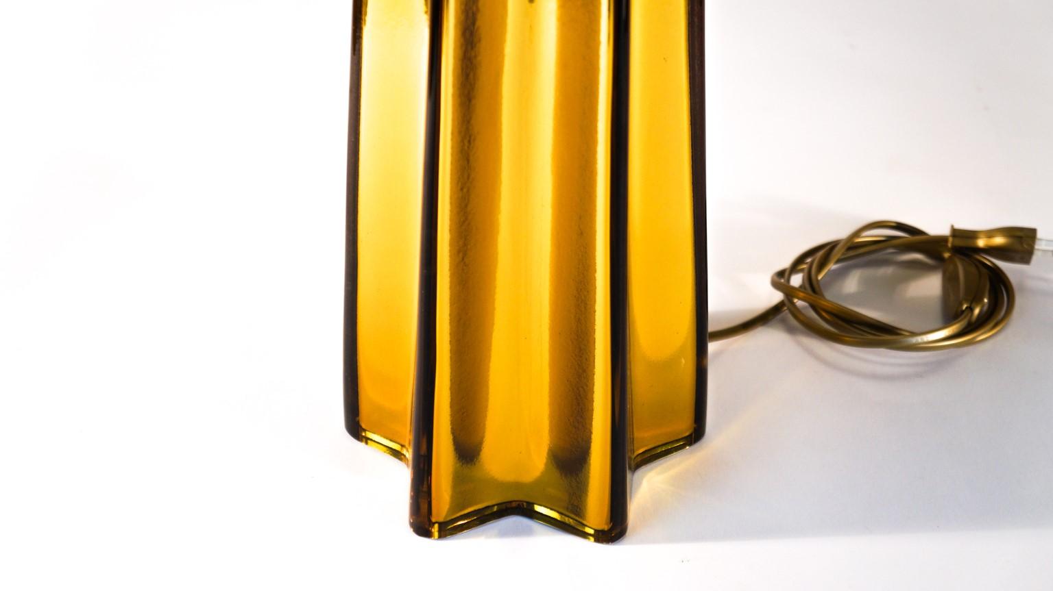 Toso Mid-Century Modern Amber Pair of Murano Glass Table Lamps, 1989 For Sale 3