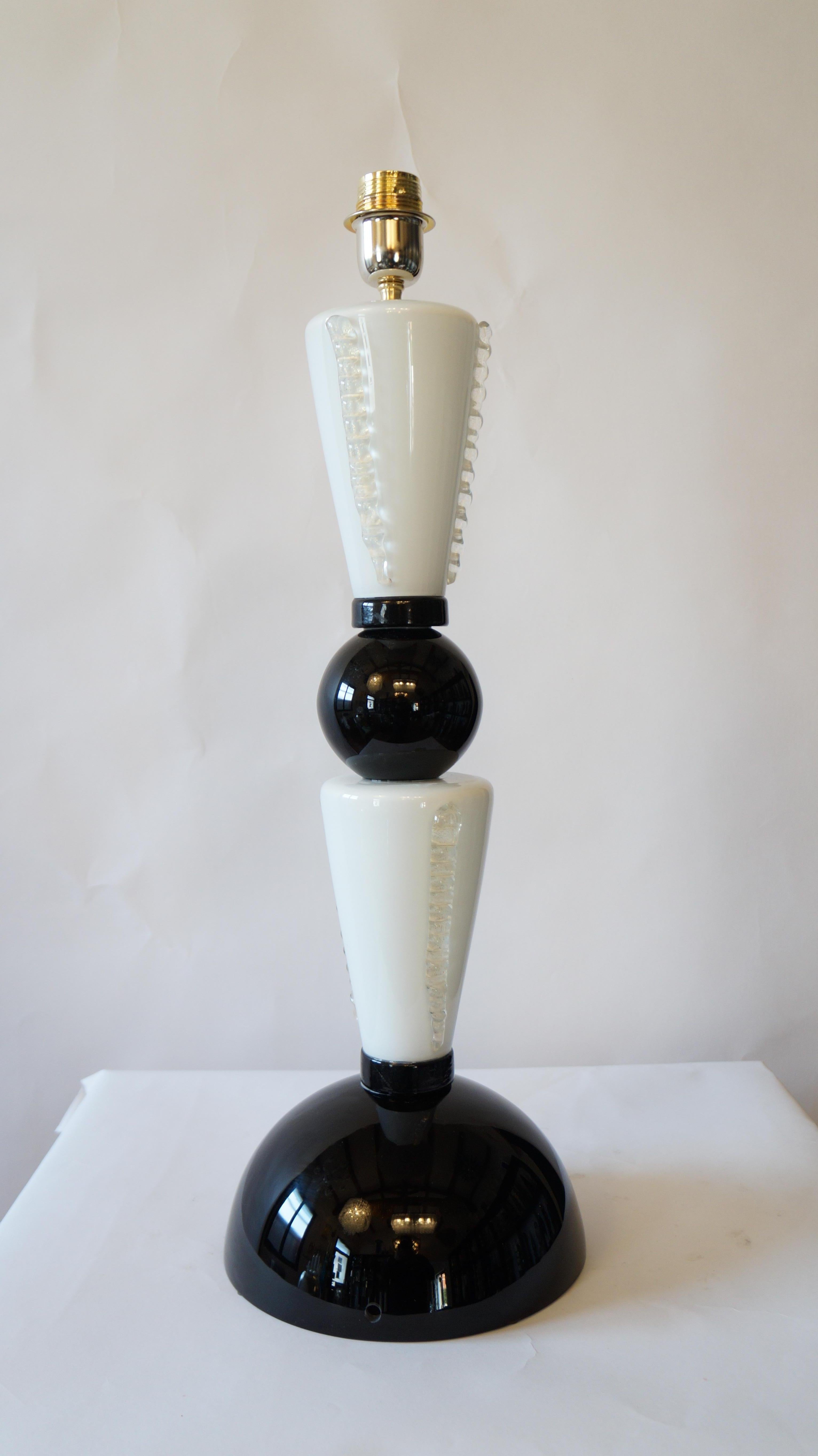 Toso Murano Mid-Century Modern Black White Two Murano Glass Table Lamps, 1974 For Sale 7