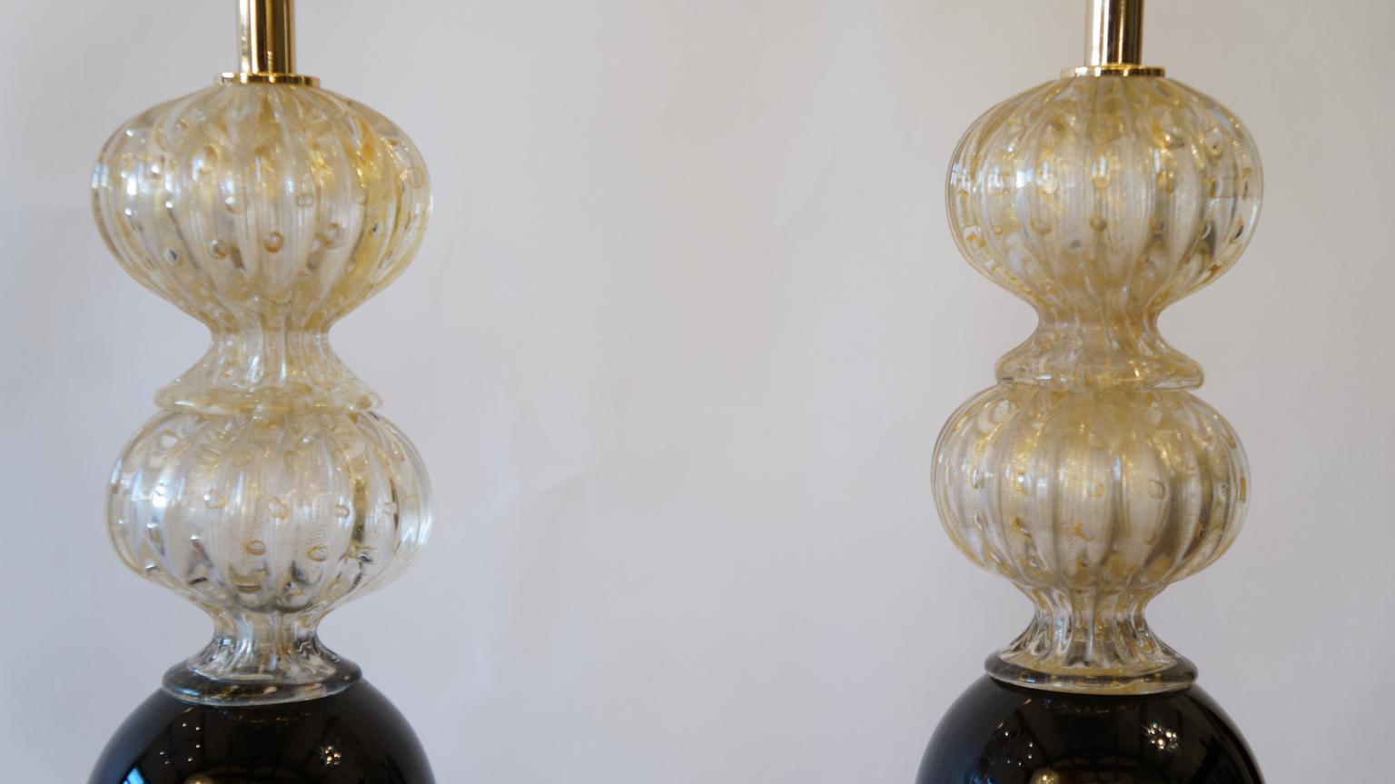 Toso Murano Mid-Century Modern Gold Black Two Murano Glass Table Lamps, 1982 For Sale 5