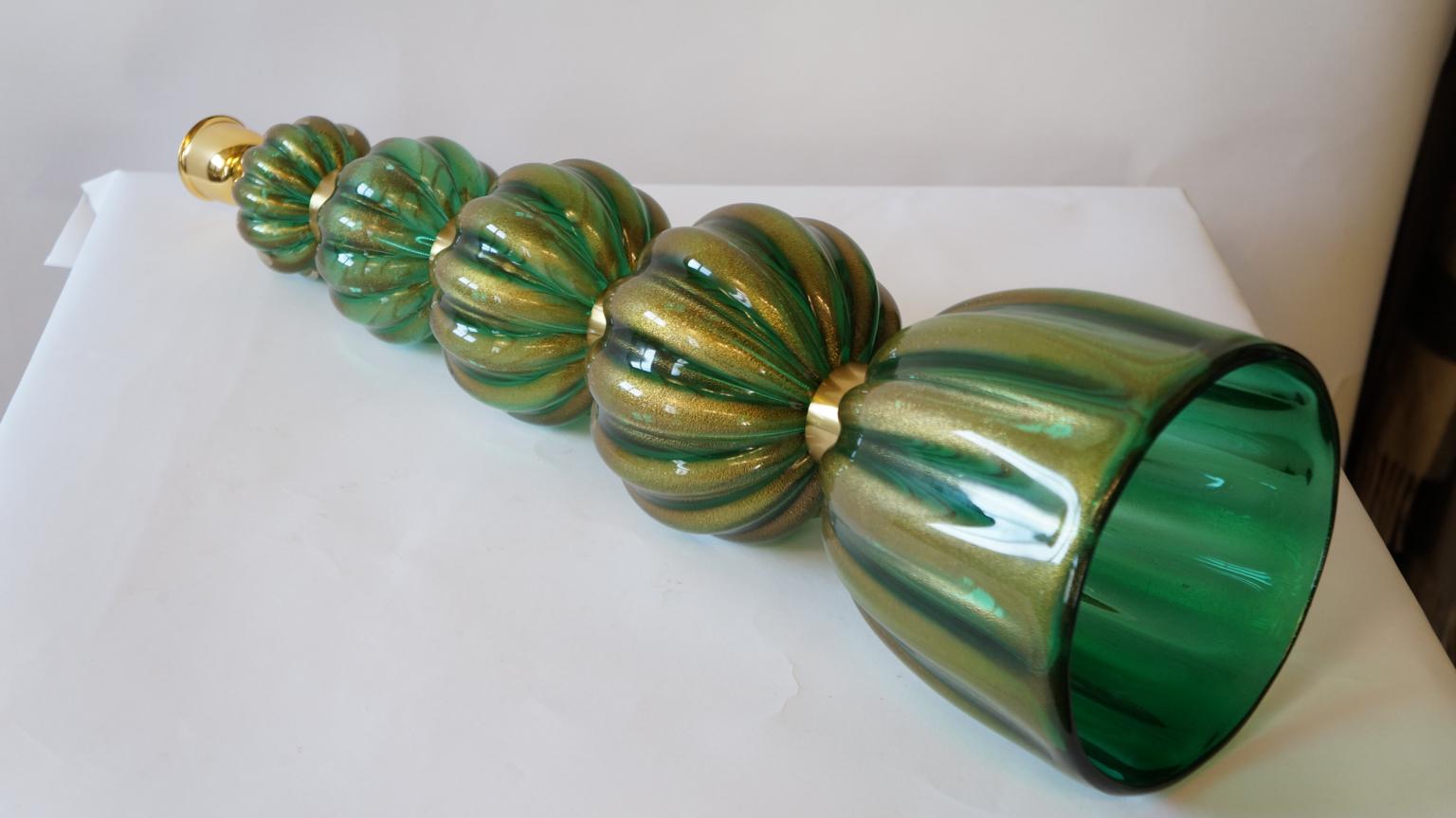 Toso Murano Mid-Century Modern Green Gold Two Murano Glass Table Lamps, 1987 For Sale 11