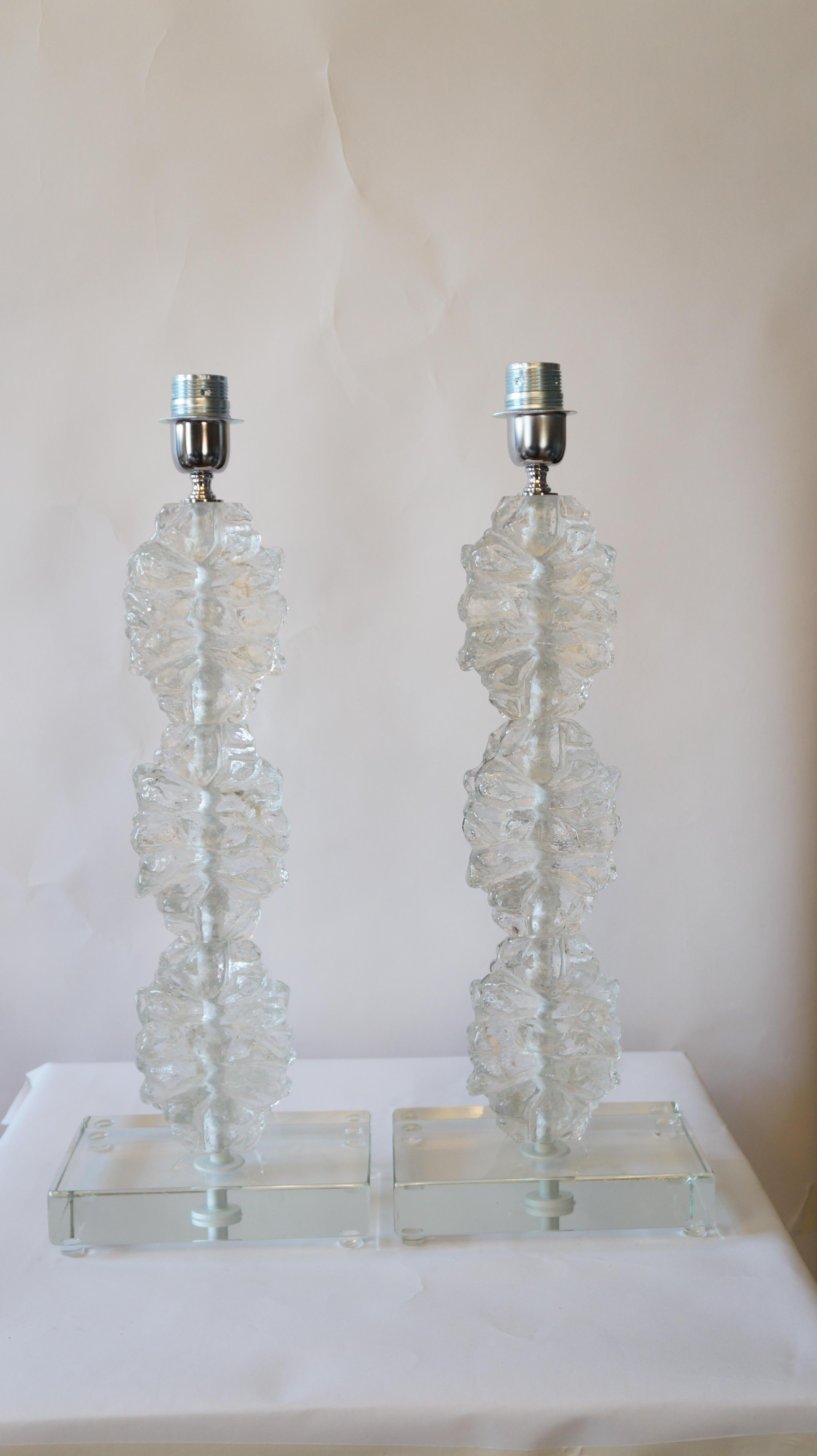 Toso Murano Mid-Century Modern White Two Murano Glass Table Lamps, 1978 For Sale 10
