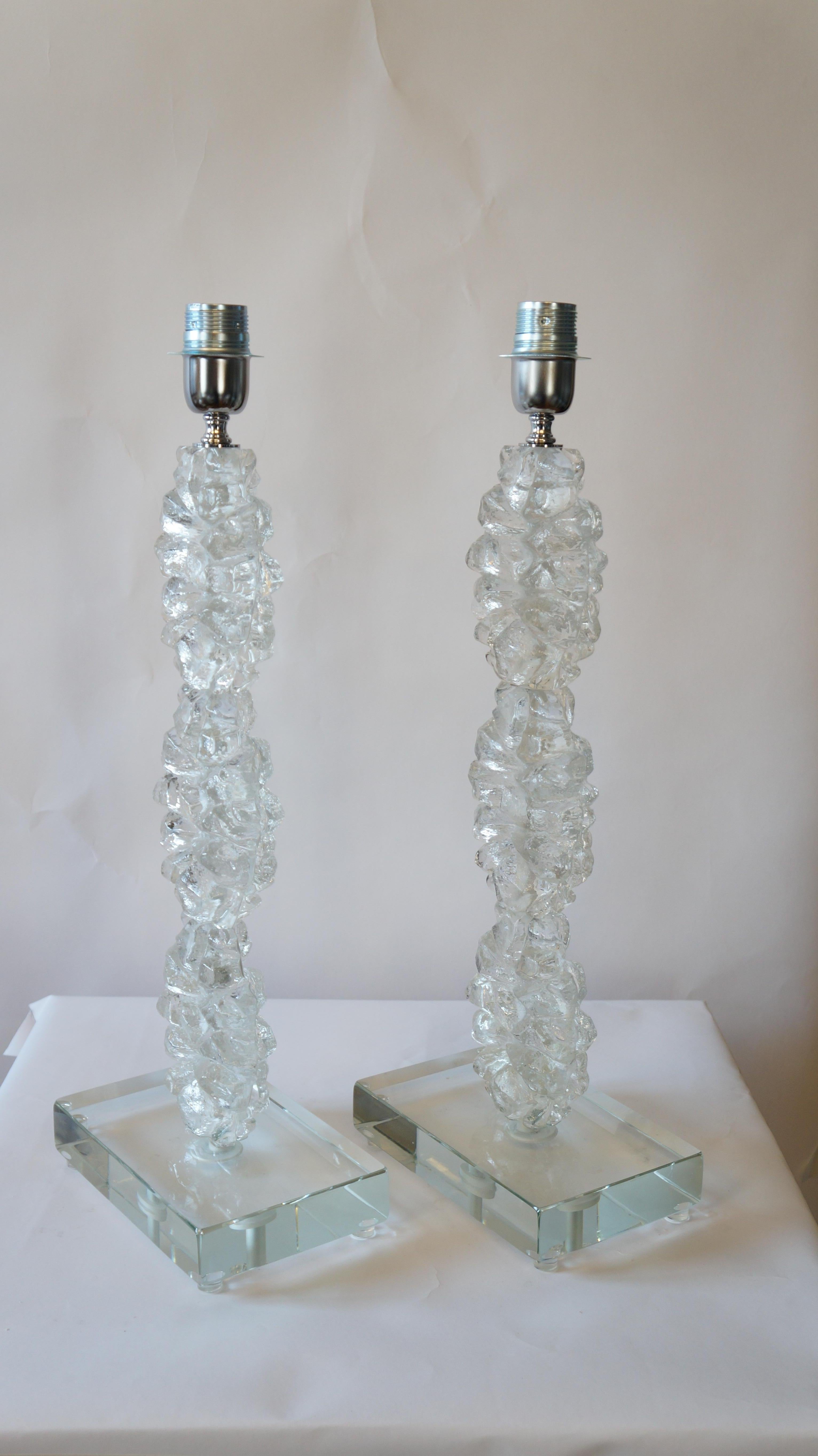 Toso Murano Mid-Century Modern White Two Murano Glass Table Lamps, 1978 For Sale 3