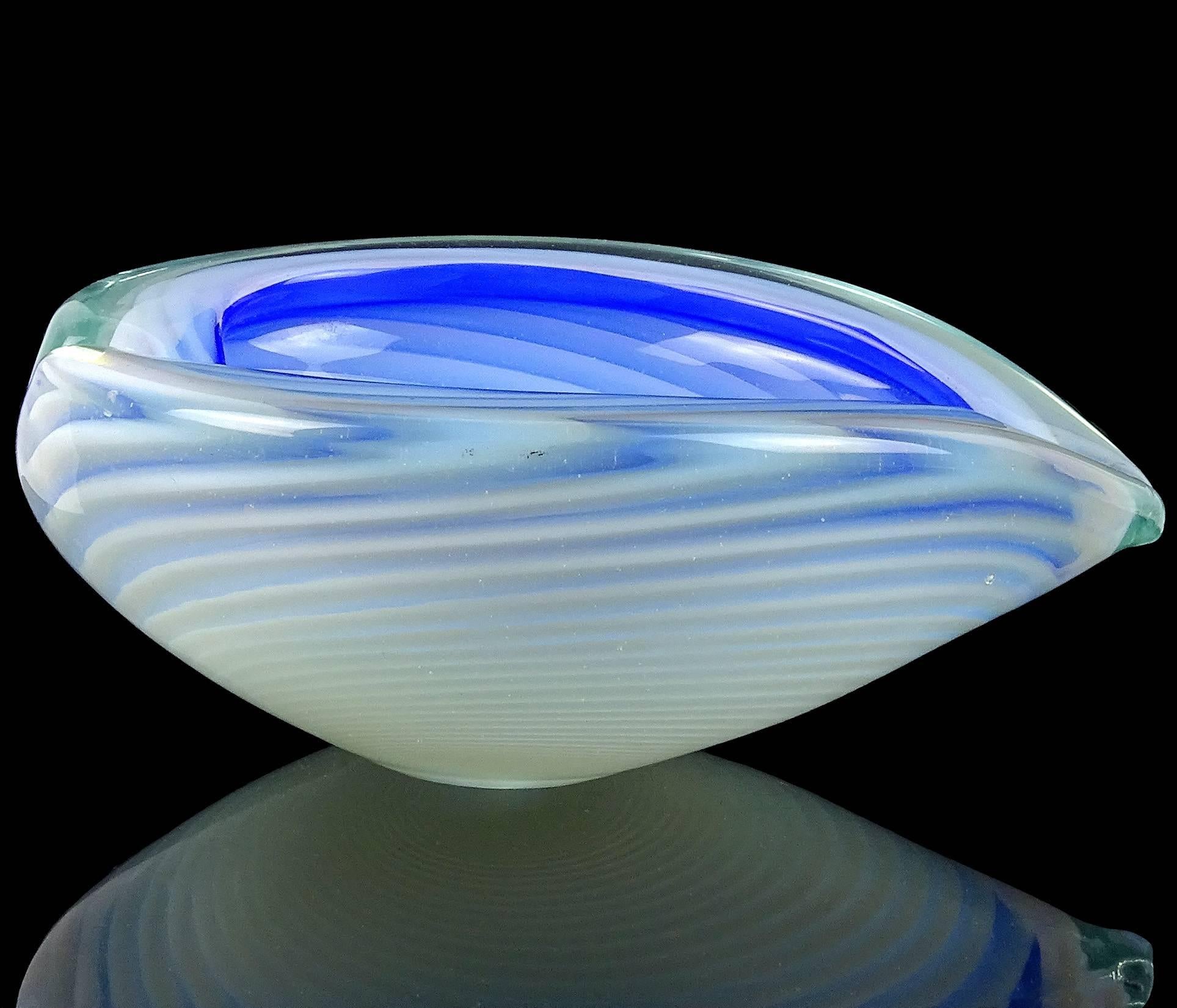 Hand-Crafted Toso Murano Opalescent Optic Swirl Blue Rim Italian Art Glass Heart Shaped Bowl For Sale