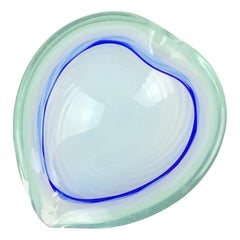 Toso Murano Opalescent Optic Swirl Blue Rim Italian Art Glass Heart Shaped Bowl