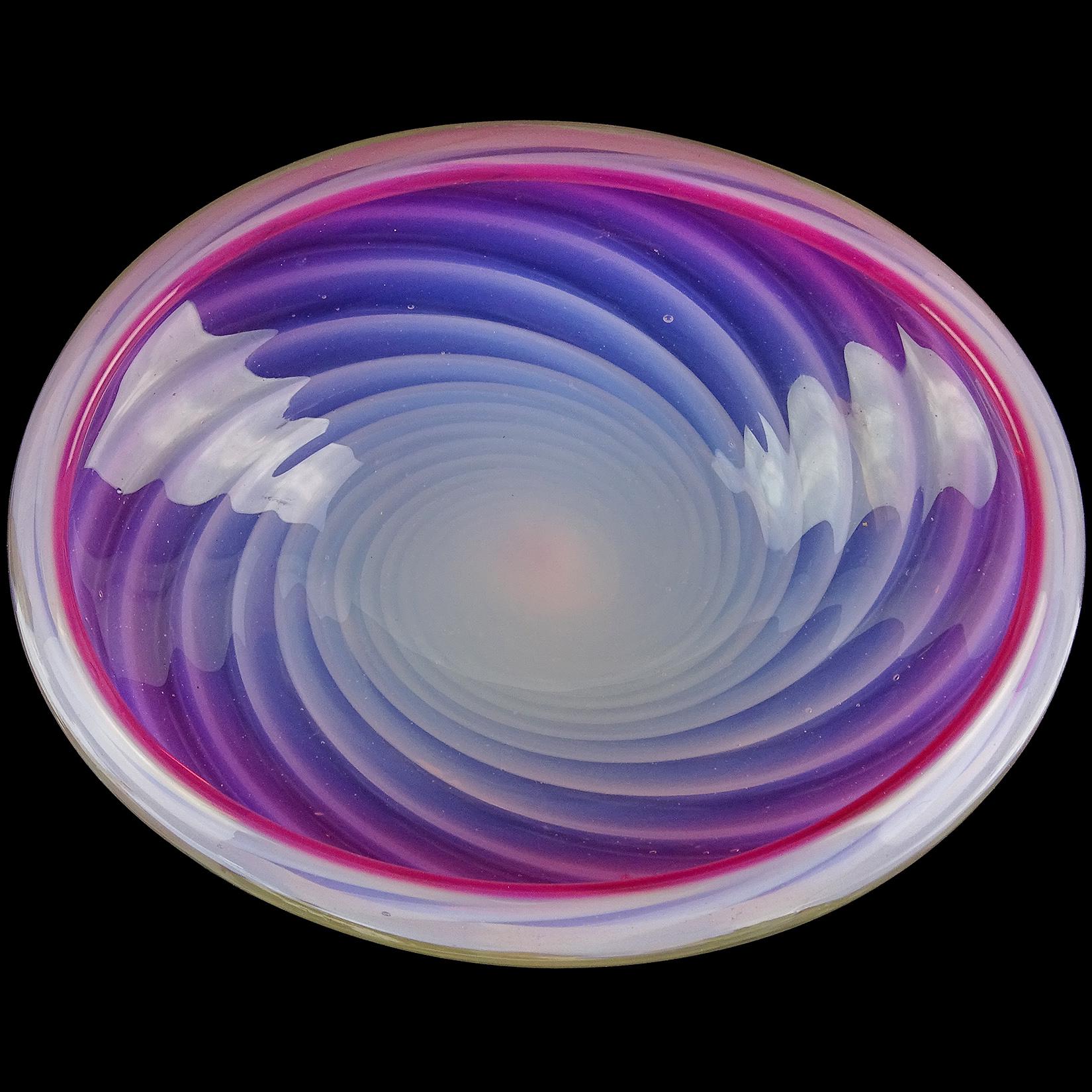 Hand-Crafted Toso Murano Opalescent Optic Swirl Pink Italian Art Glass Oval Centerpiece Bowl