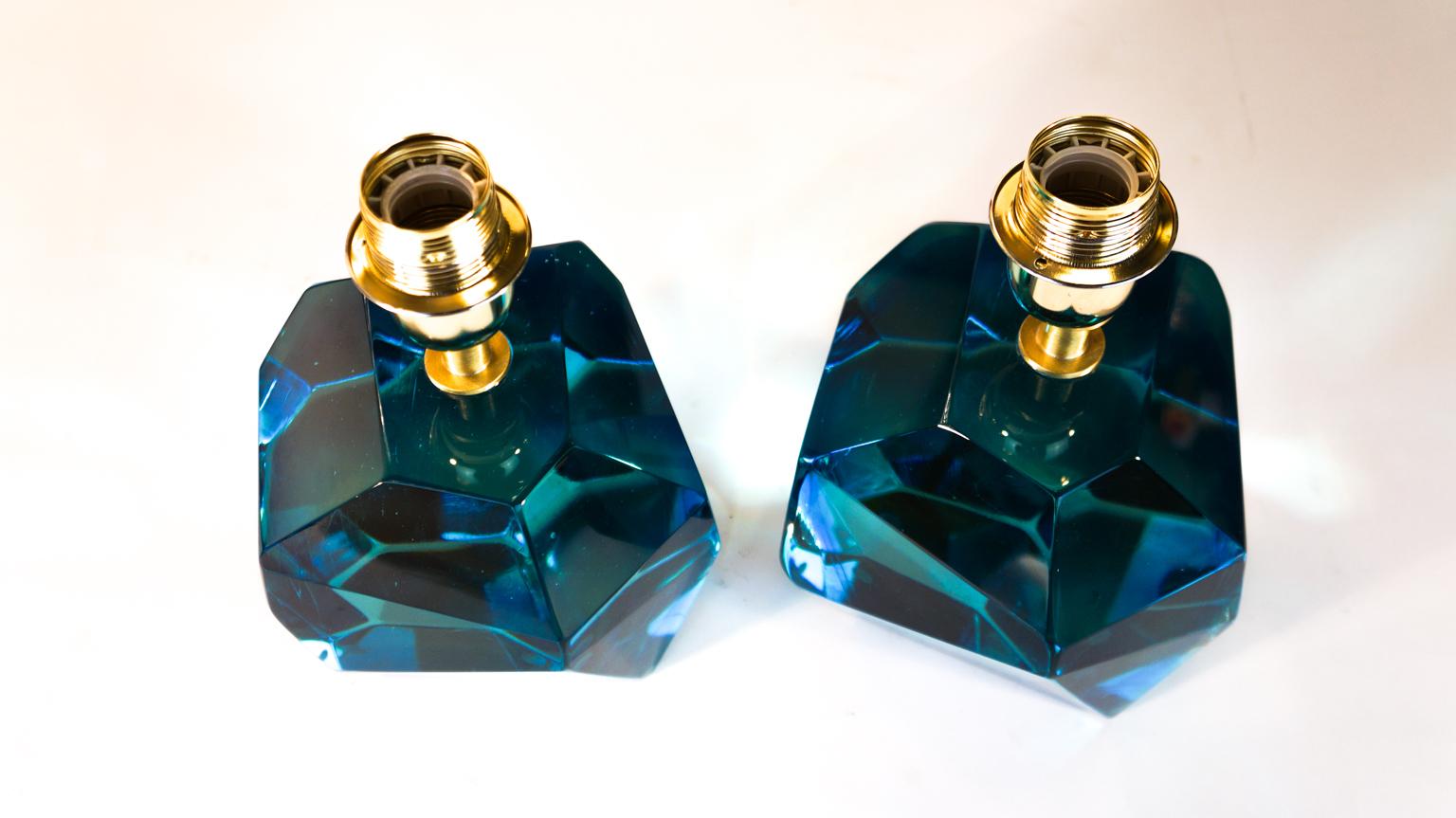 Italian Toso Mid-Century Pair of Aquamarine Murano Glass Table Lamps Faceted, 1994s For Sale