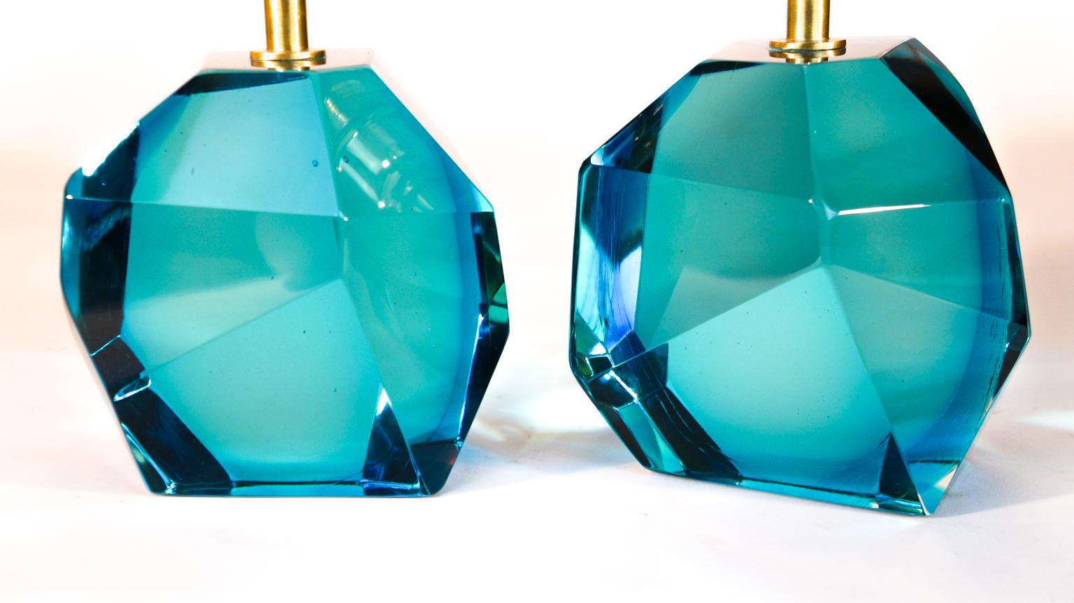 Hand-Crafted Toso Mid-Century Pair of Aquamarine Murano Glass Table Lamps Faceted, 1994s For Sale