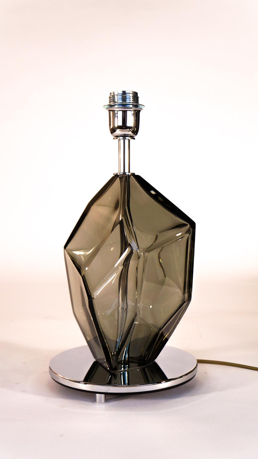 Toso Murano Coppia di lampade da tavolo in vetro veneziano grigio sfaccettato, 1991 in vendita 8
