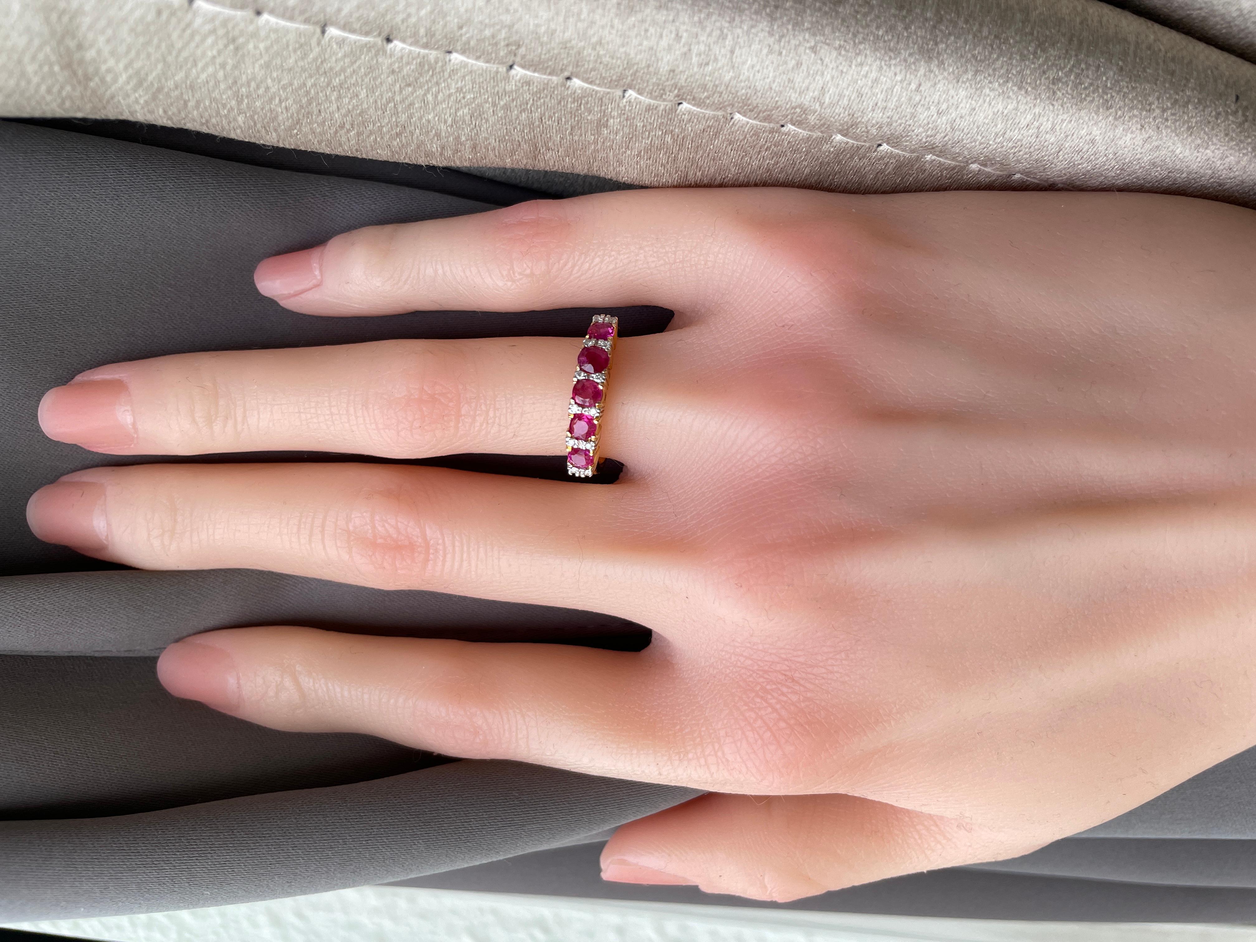 Total 1.5Ct Burma Unheated Ruby and Diamond Ring in 18K Yellow Gold For Sale 5
