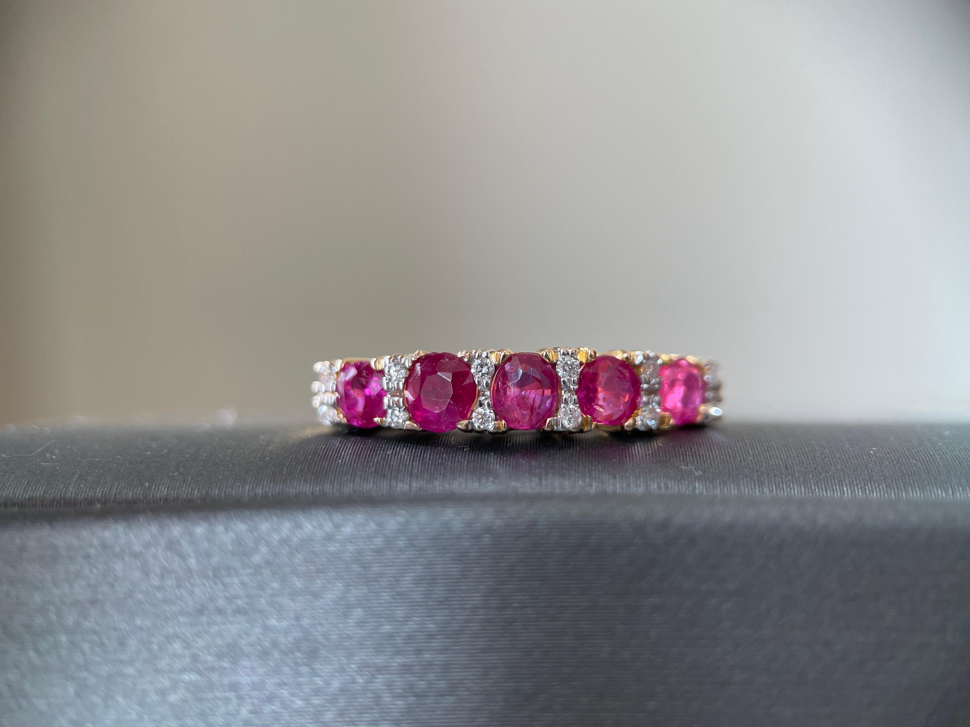 Art Deco Total 1.5Ct Burma Unheated Ruby and Diamond Ring in 18K Yellow Gold For Sale