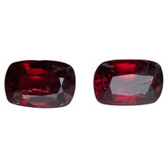 Pareja de espinelas rojas birmanas de 2,2 ct en total
