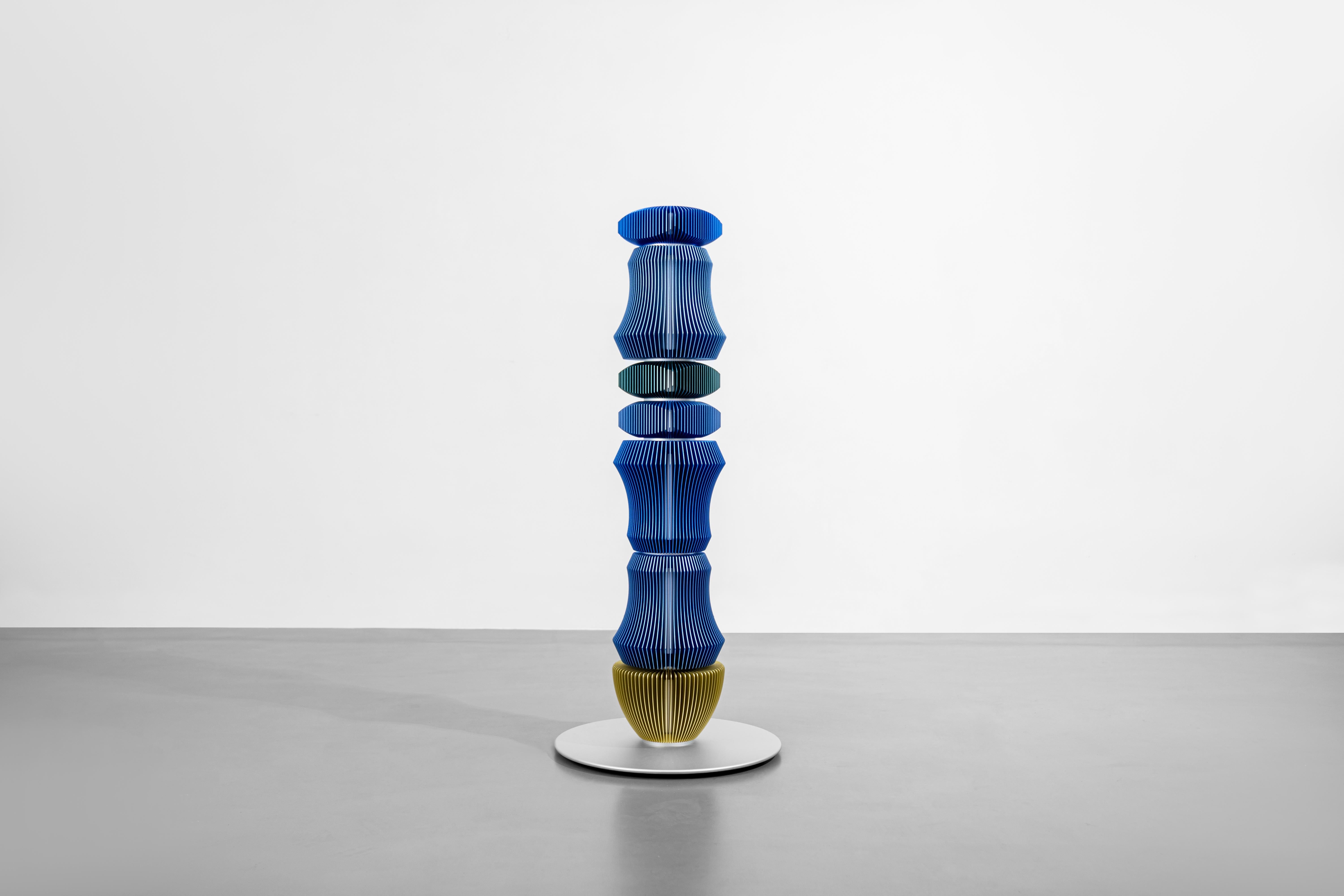 TOTEM-1 by Michael Young, lampadaire au design Contemporary Neuf - En vente à Beverly Hills, CA