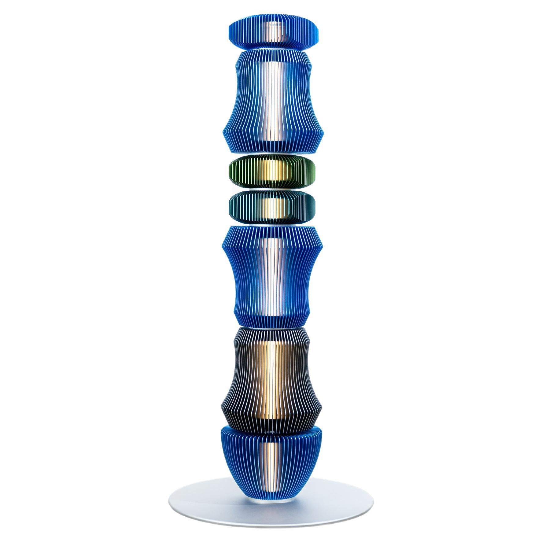 TOTEM-3 by Michael Young, lampadaire au design Contemporary