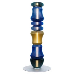 TOTEM-6 by Michael Young, lampadaire au design Contemporary